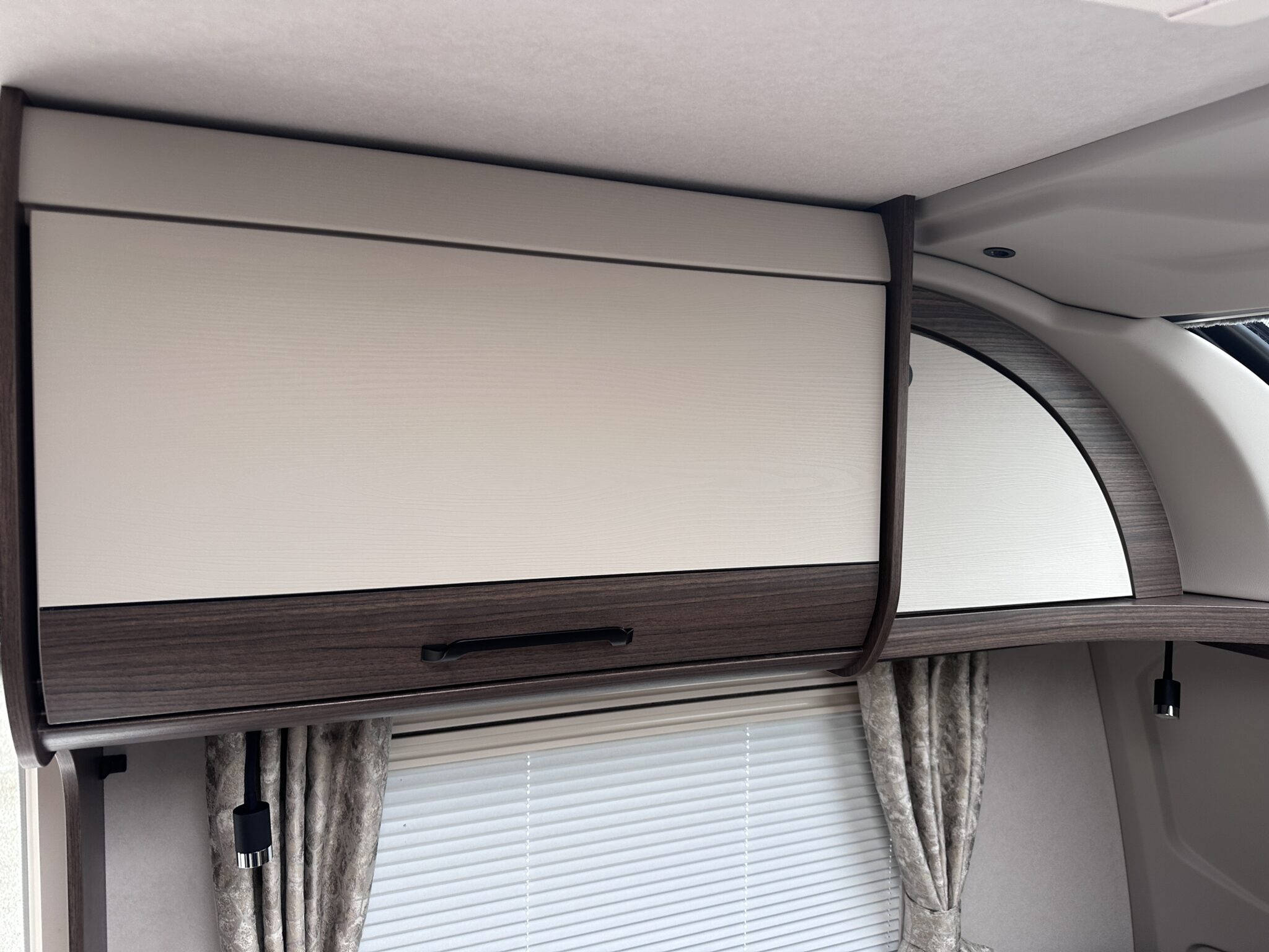 Coachman Acadia 545 Xtra — 2027 Season - Image 19