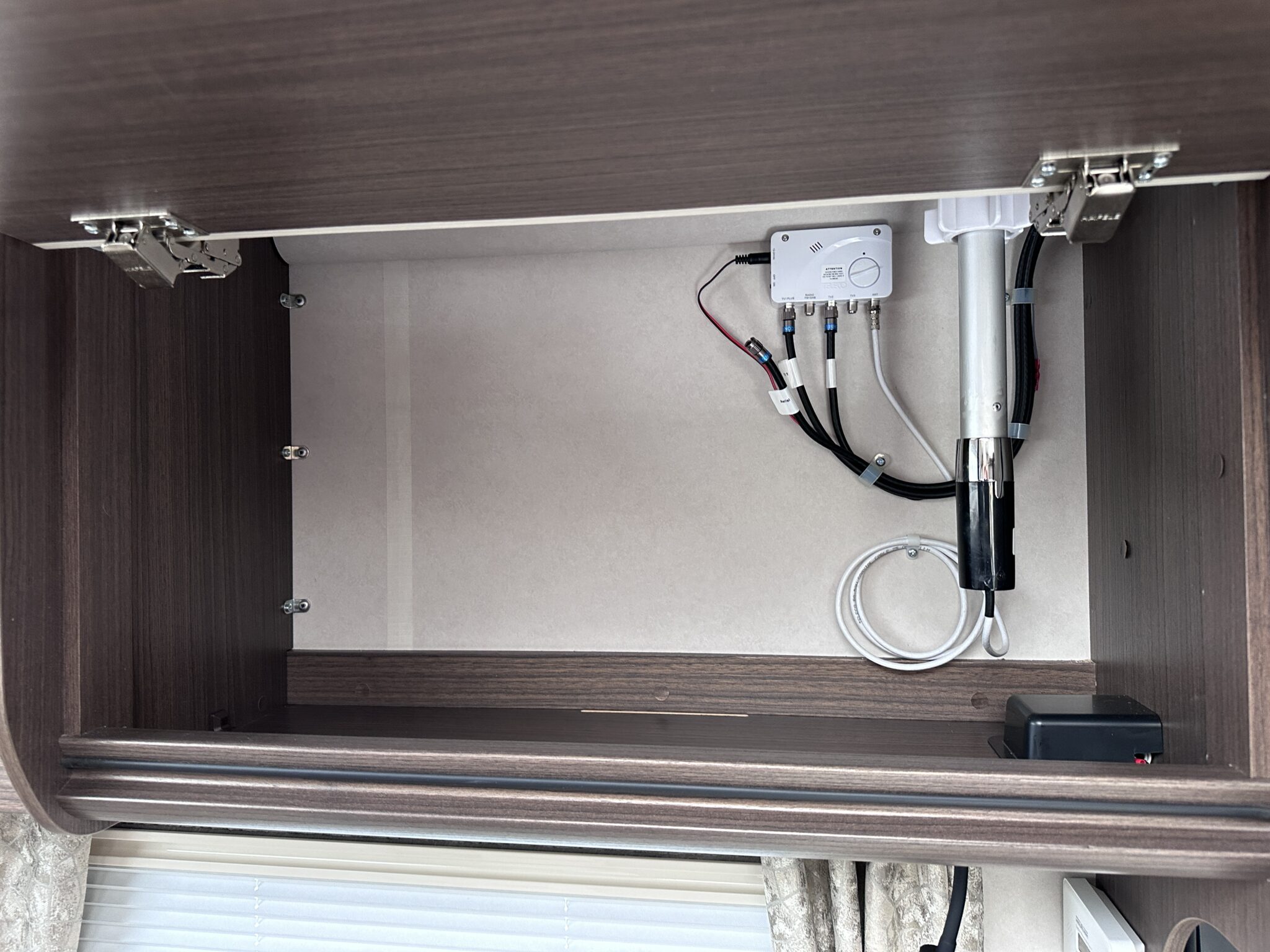 Coachman Acadia 545 Xtra — 2027 Season - Image 33
