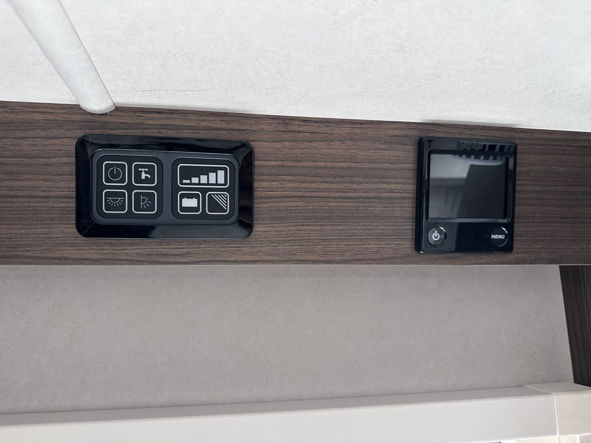 Coachman Acadia 545 Xtra — 2027 Season - Image 38