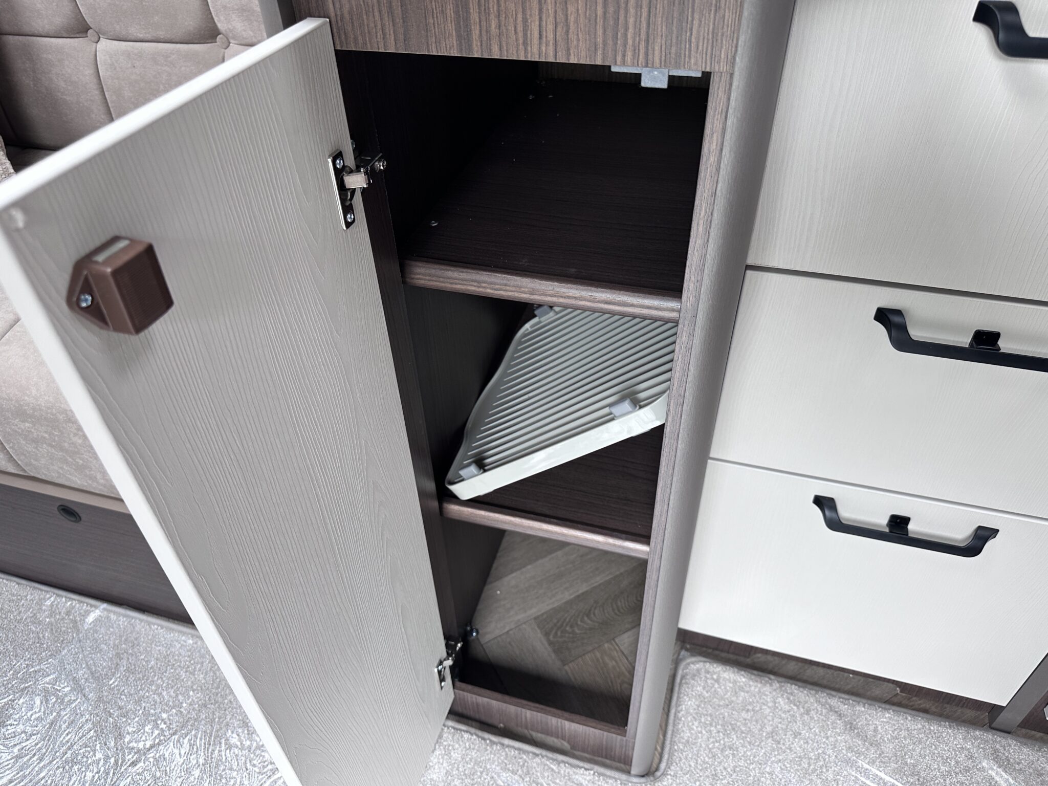 Coachman Acadia 545 Xtra — 2027 Season - Image 57