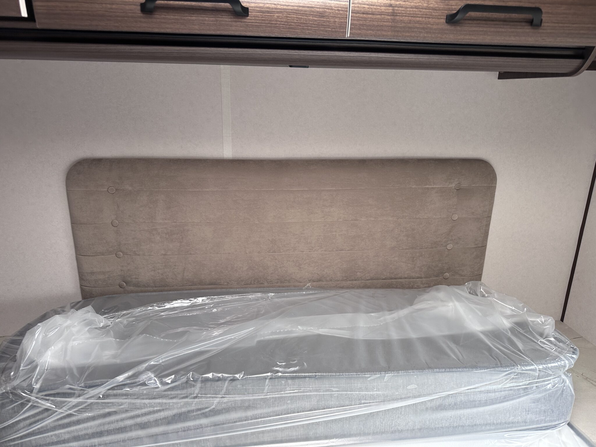 Coachman Acadia 545 Xtra — 2027 Season - Image 71