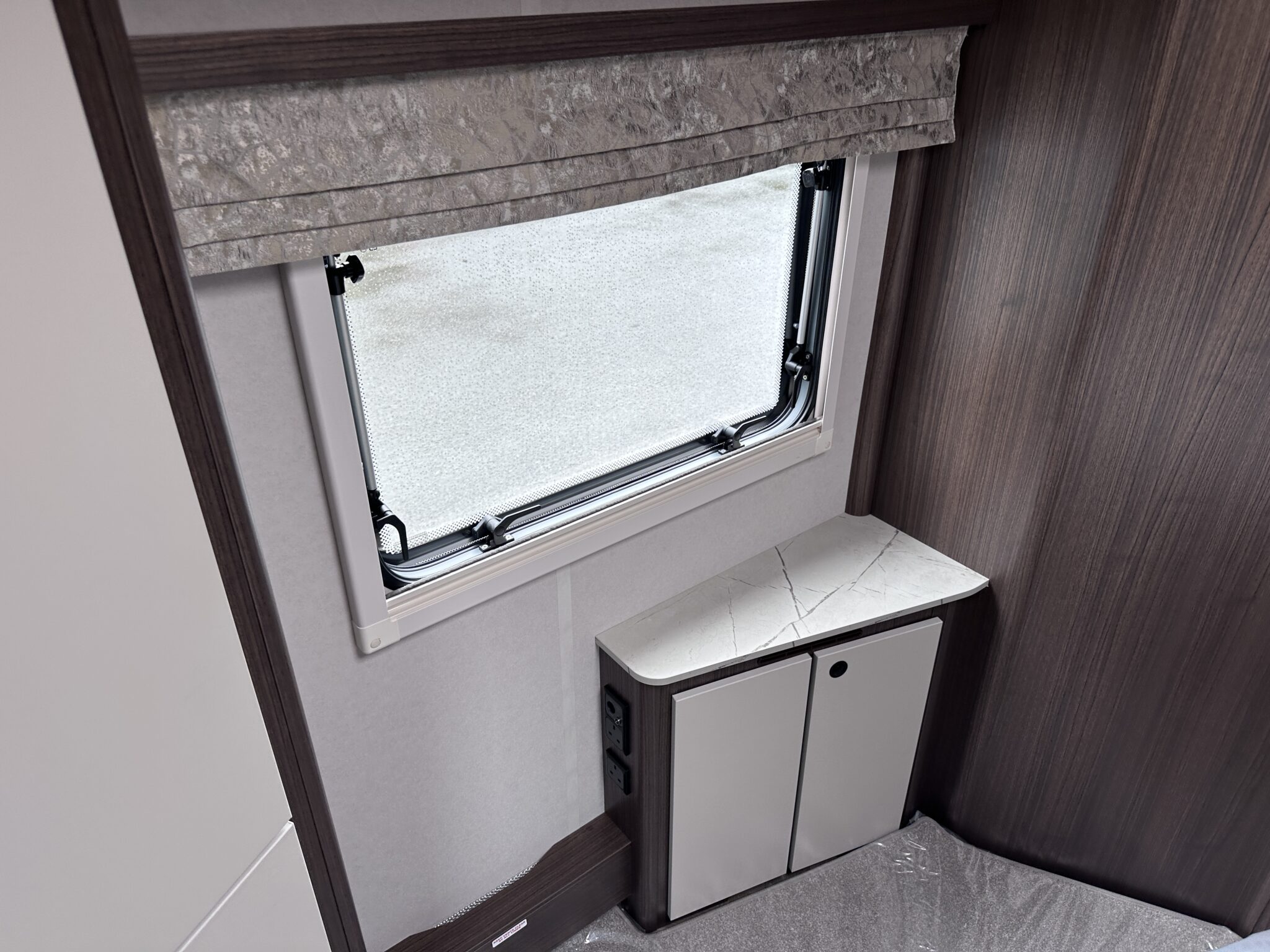 Coachman Acadia 545 Xtra — 2027 Season - Image 76