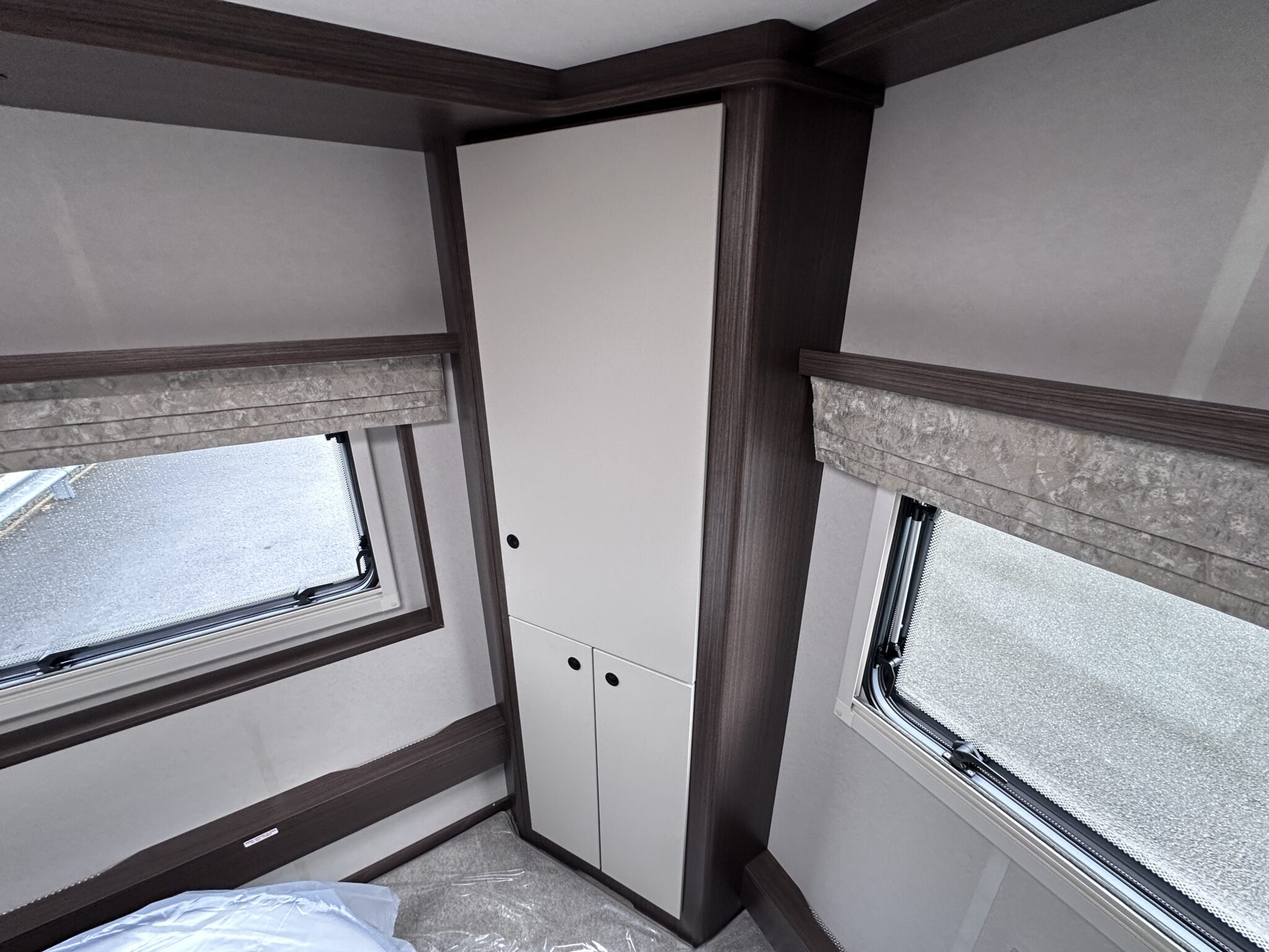 Coachman Acadia 545 Xtra — 2027 Season - Image 79
