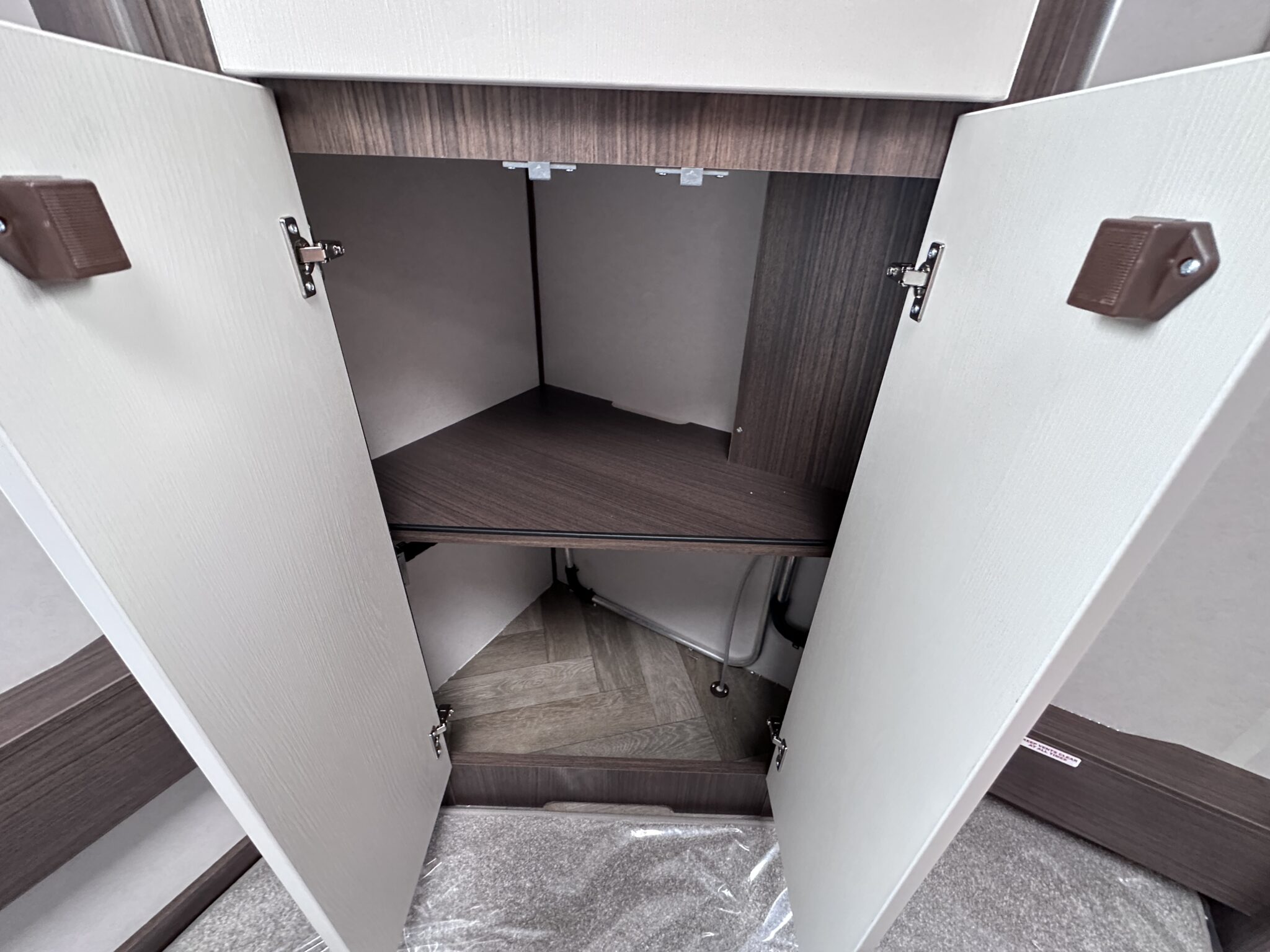 Coachman Acadia 545 Xtra — 2027 Season - Image 81