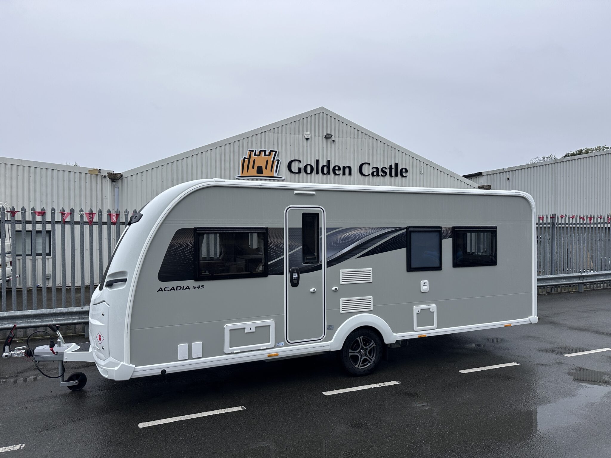 Coachman Acadia 545 Xtra — 2027 Season - Image 4