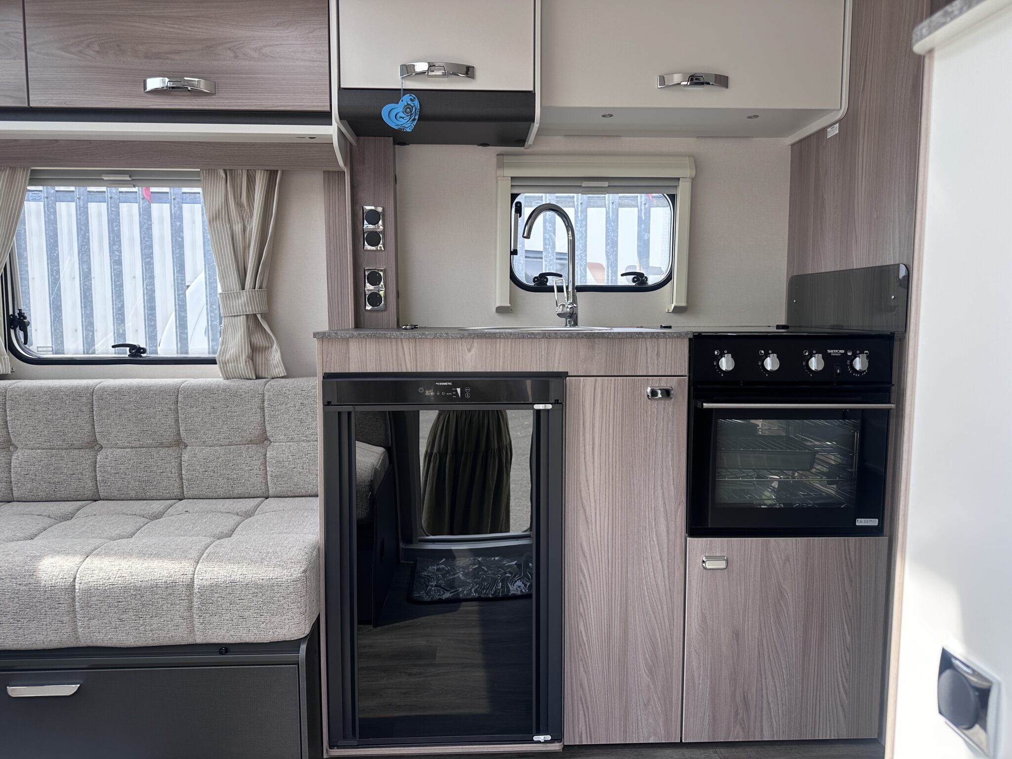 Swift Sprite Major 4 SB- 2026 Caravan - Image 22