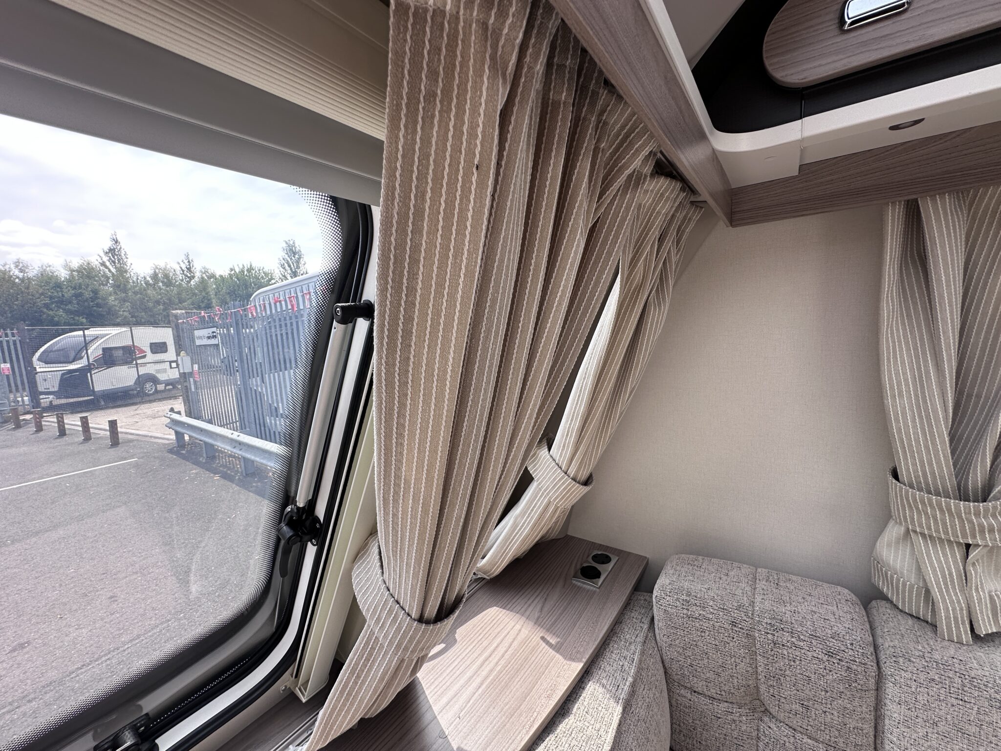 Swift Sprite Major 4 SB- 2026 Caravan - Image 29