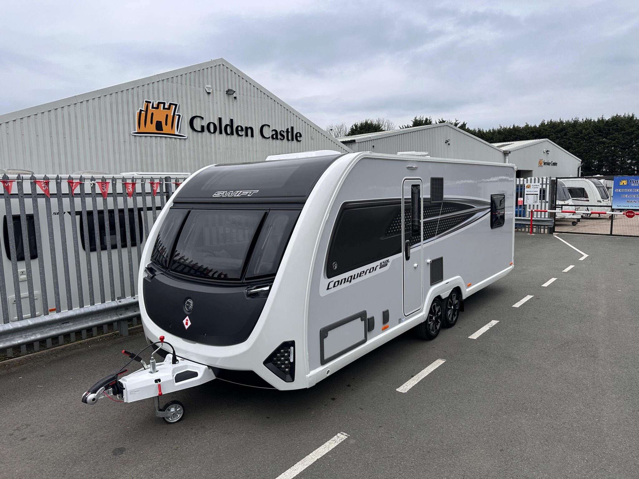 Swift Conqueror Grande 650 L- 2026