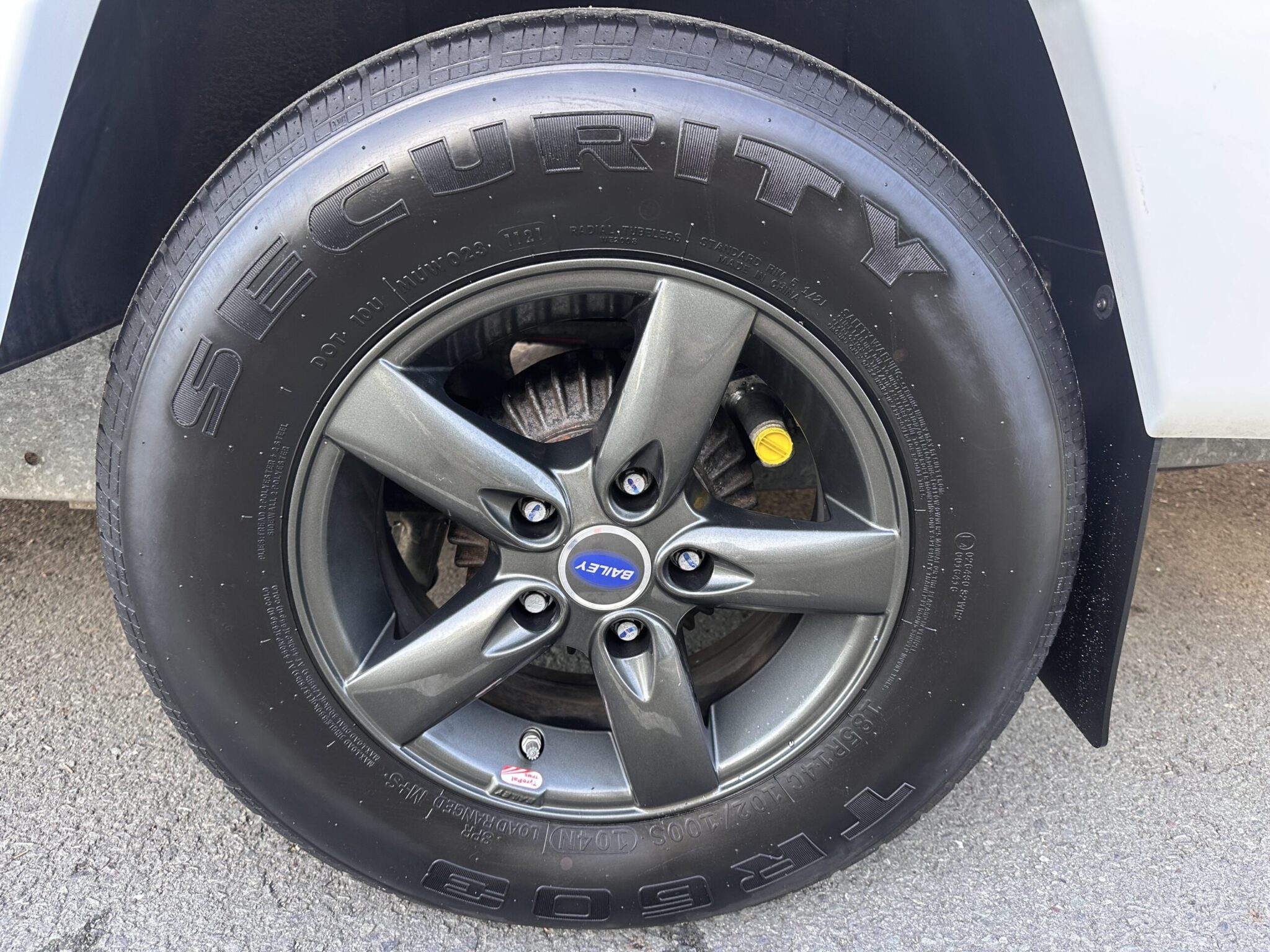 Bailey Unicorn Black Edition Vigo-2021 Caravan - Image 16