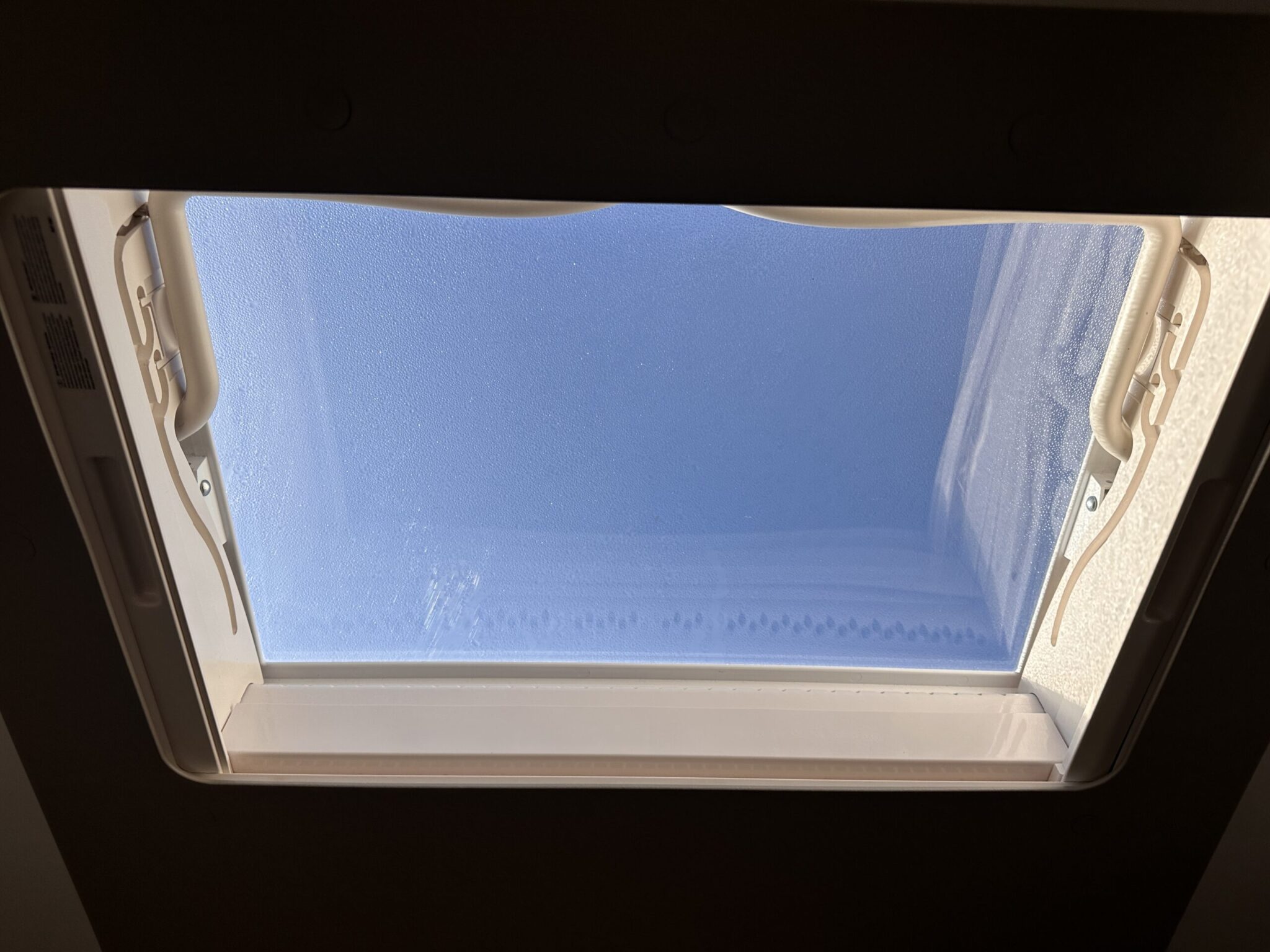 Bailey Unicorn Black Edition Vigo-2021 Caravan - Image 44