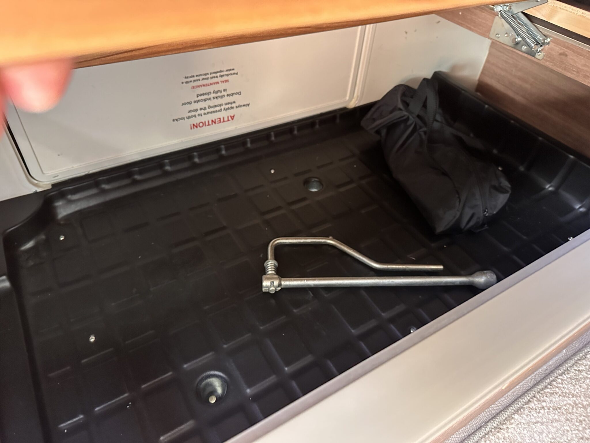 Bailey Unicorn Black Edition Vigo-2021 Caravan - Image 55