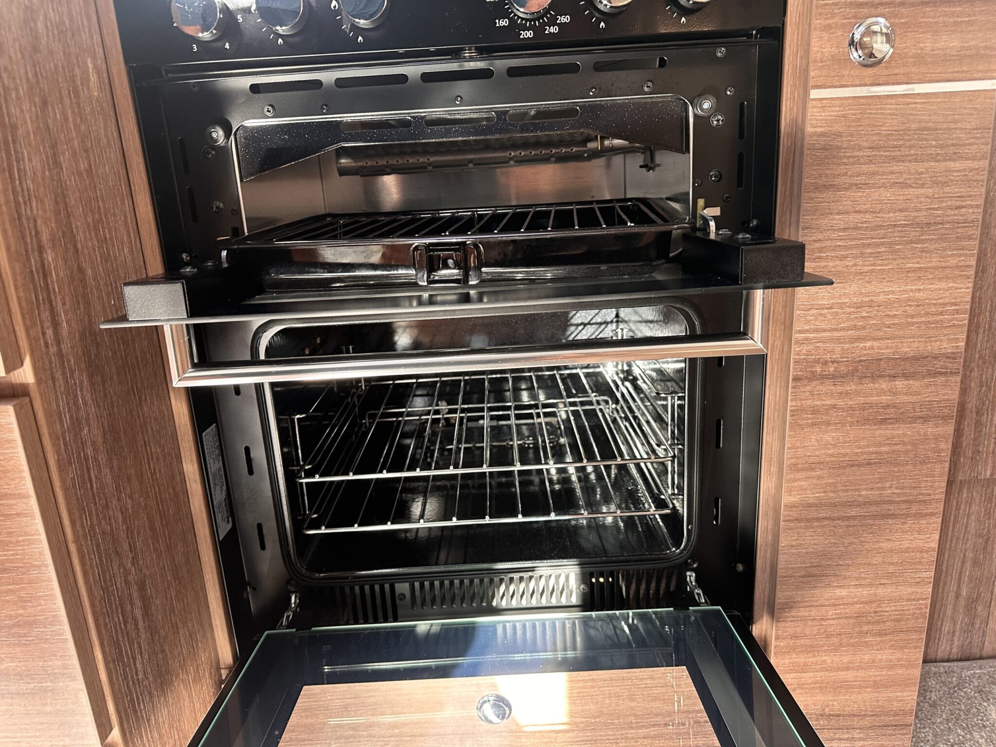 Bailey Unicorn Black Edition Vigo-2021 Caravan - Image 65