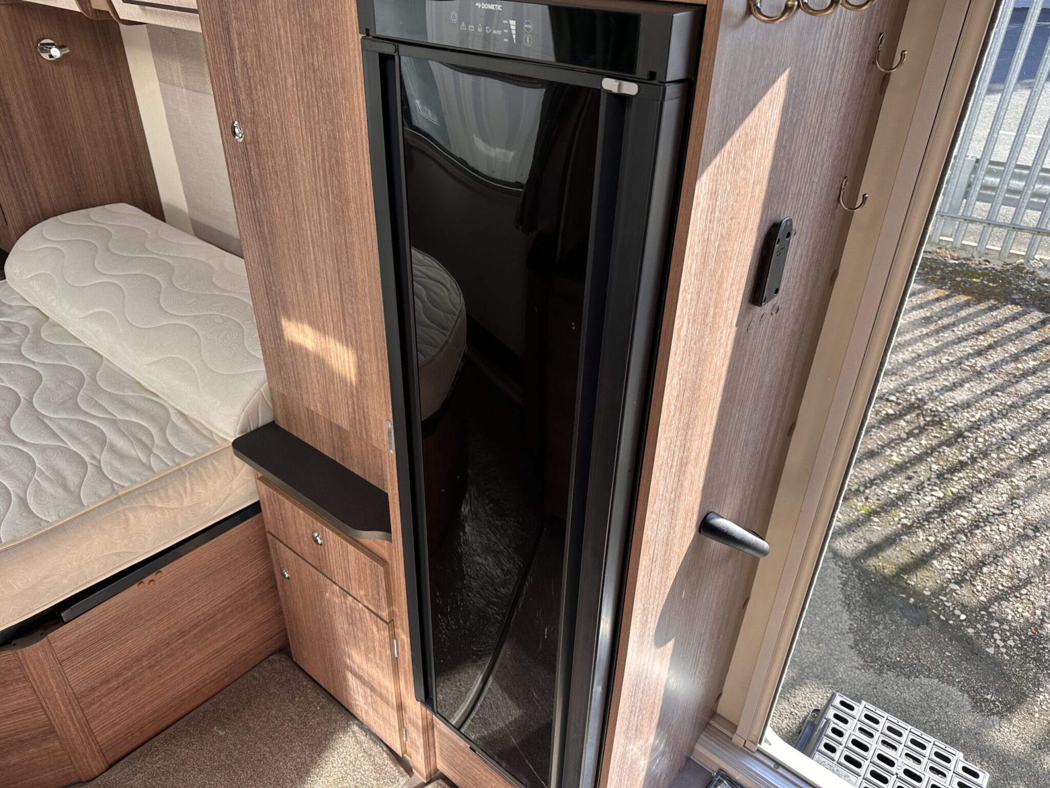 Bailey Unicorn Black Edition Vigo-2021 Caravan - Image 73