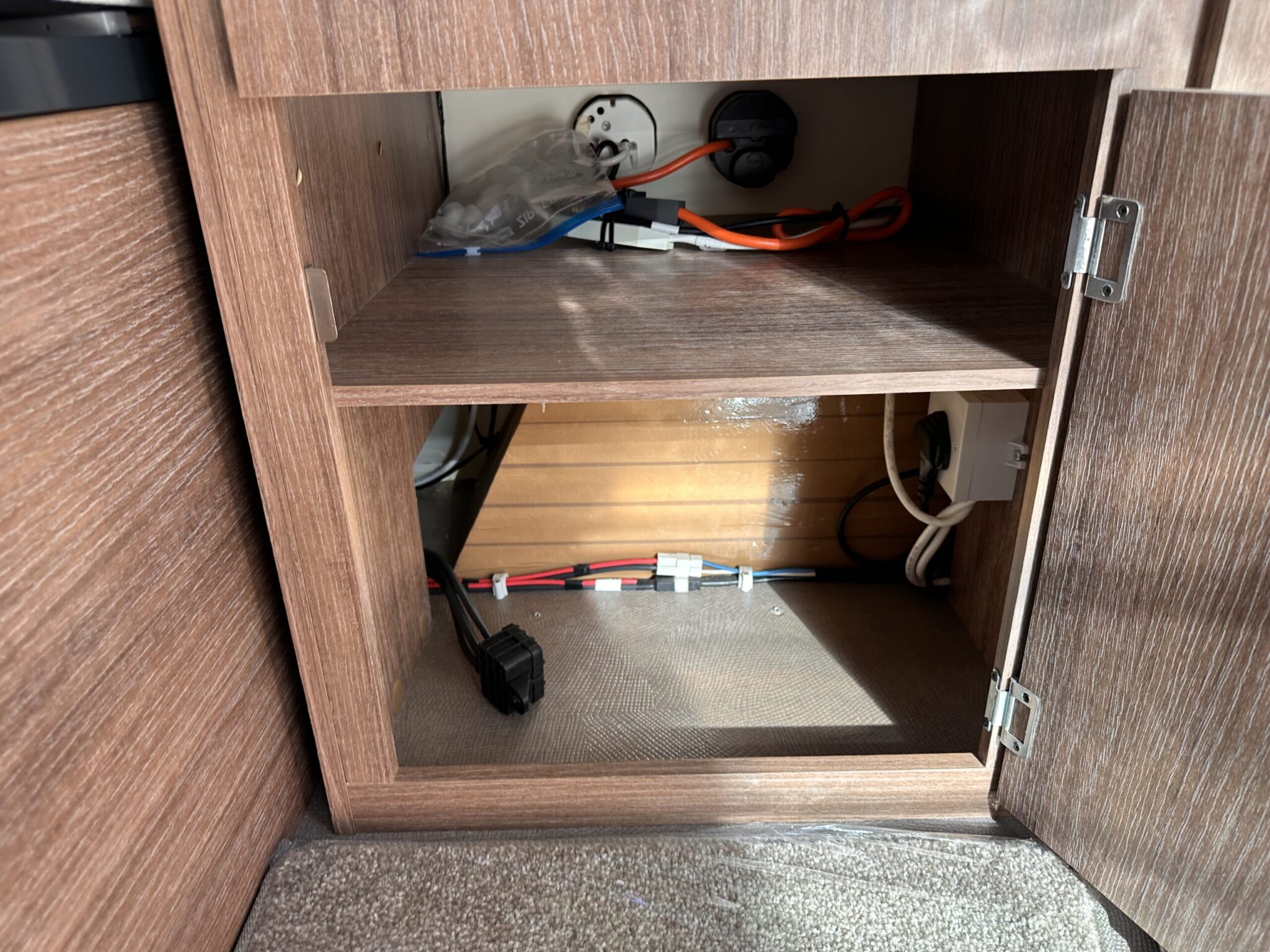 Bailey Unicorn Black Edition Vigo-2021 Caravan - Image 85