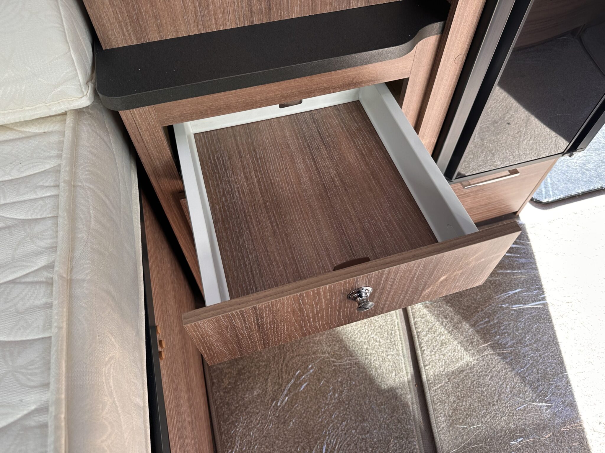 Bailey Unicorn Black Edition Vigo-2021 Caravan - Image 86