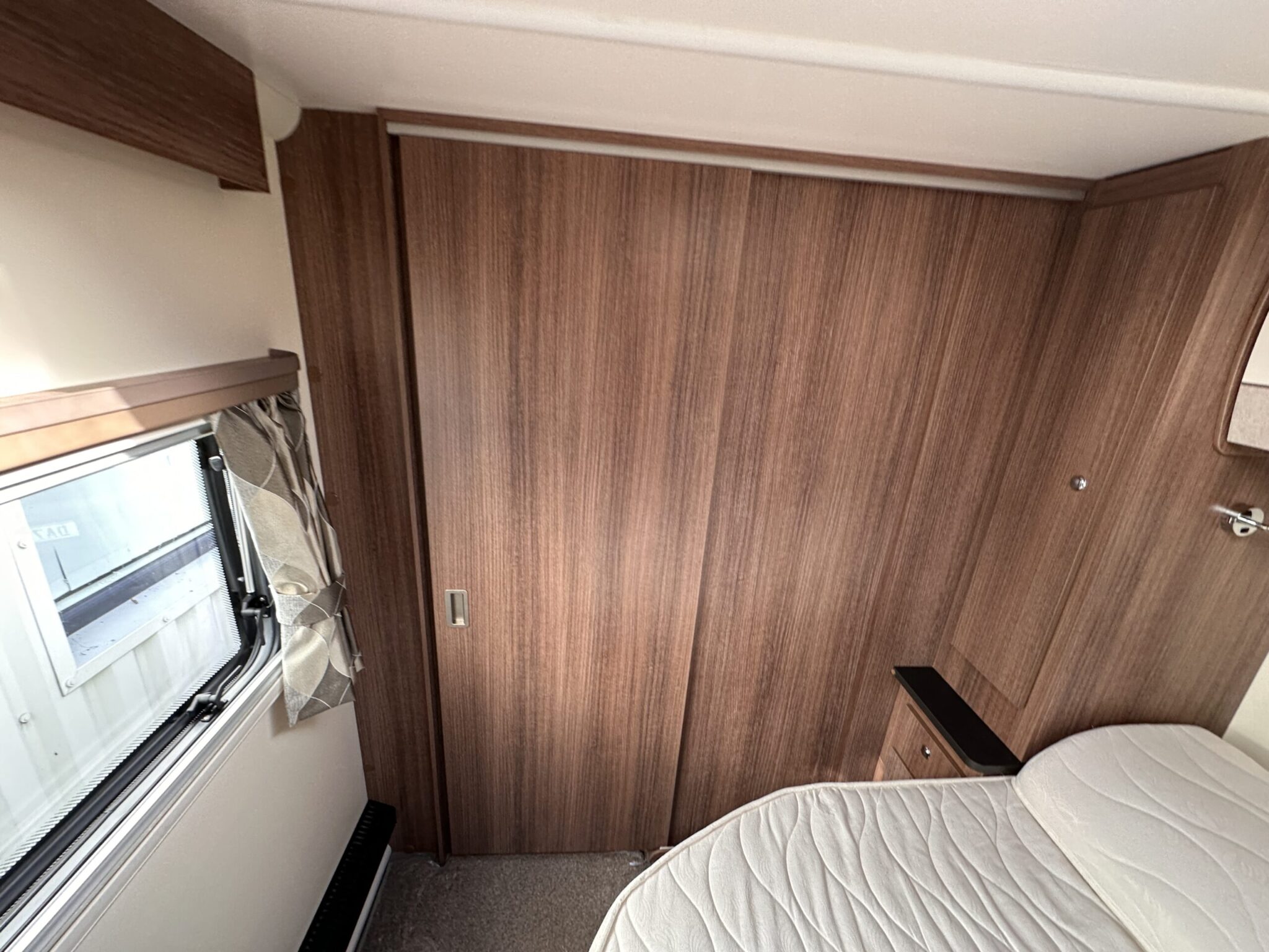 Bailey Unicorn Black Edition Vigo-2021 Caravan - Image 95