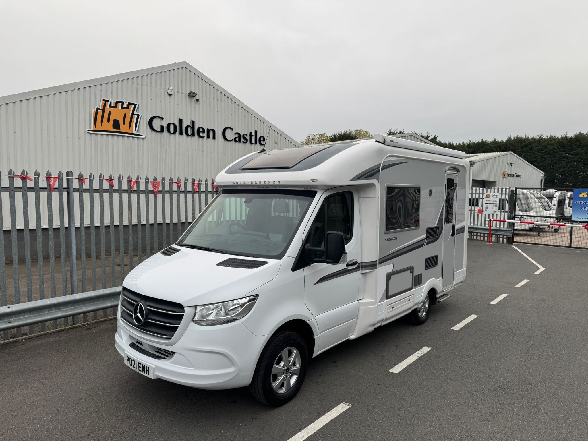 Auto-Sleepers Stanton- 2021 Motorhome