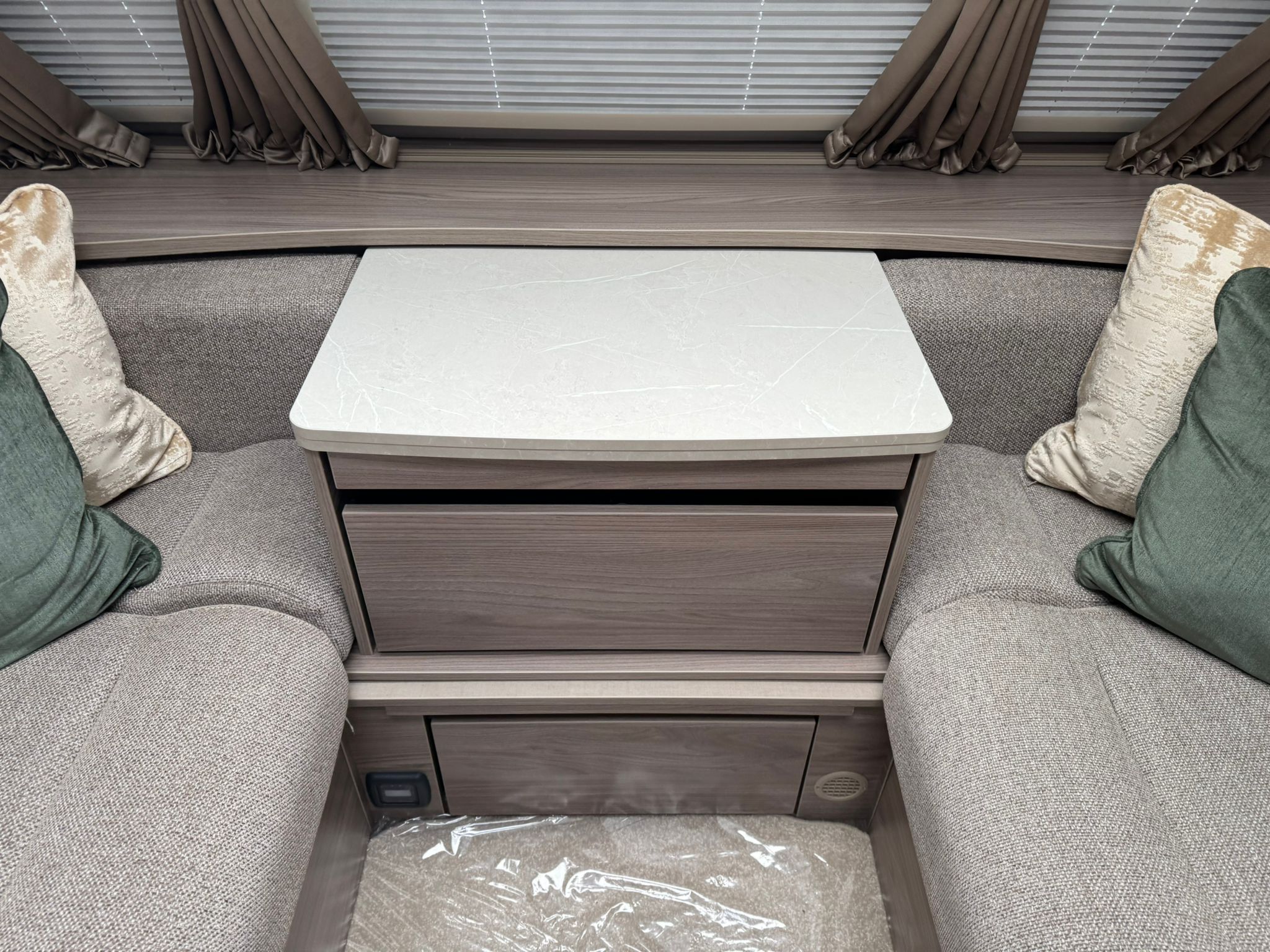 Swift Challenger SE 480- 2023 Caravan - Image 41