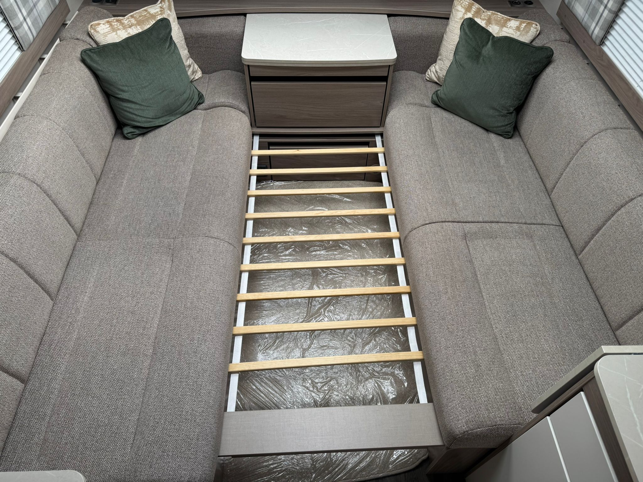 Swift Challenger SE 480- 2023 Caravan - Image 47