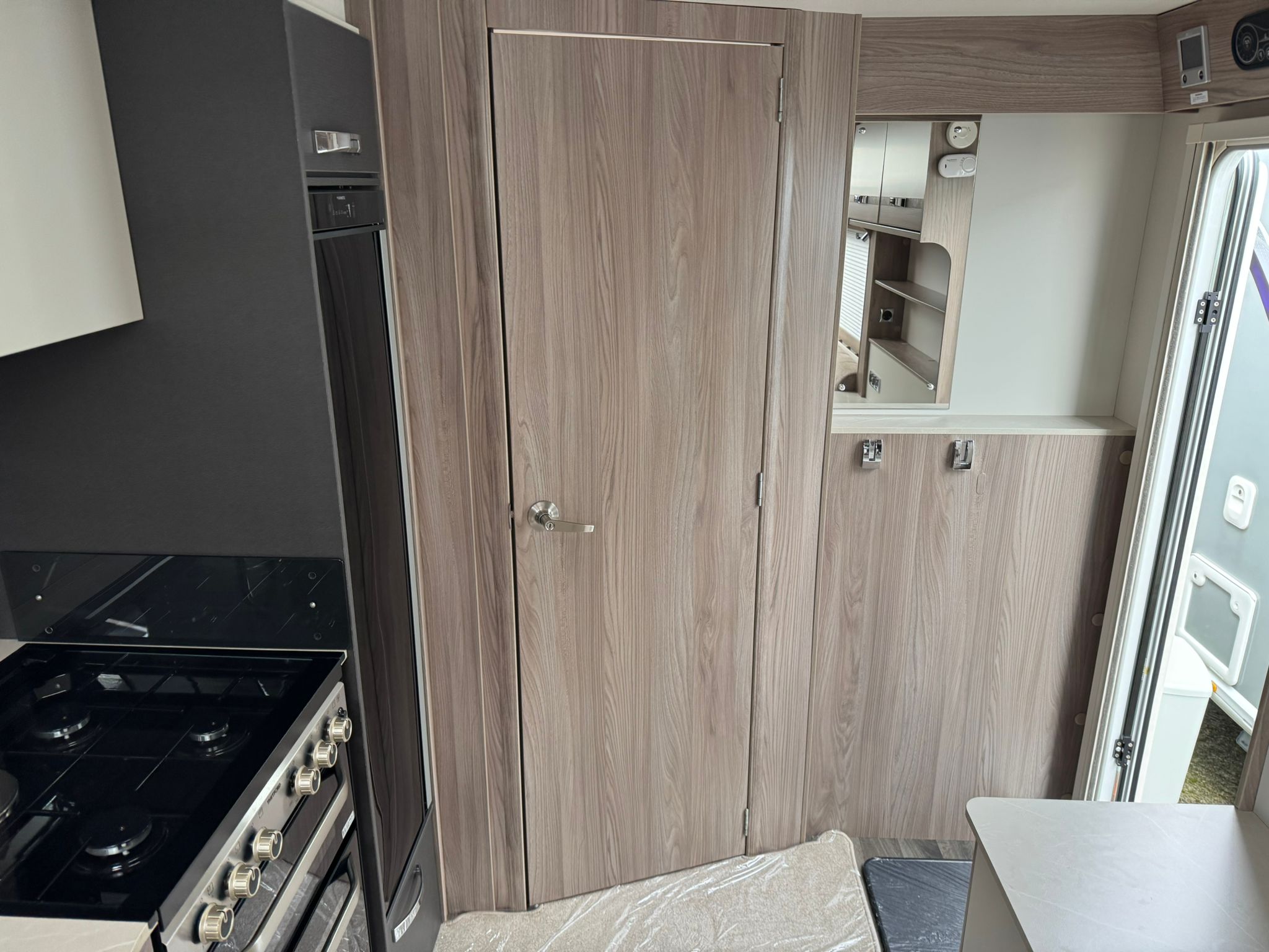 Swift Challenger SE 480- 2023 Caravan - Image 78