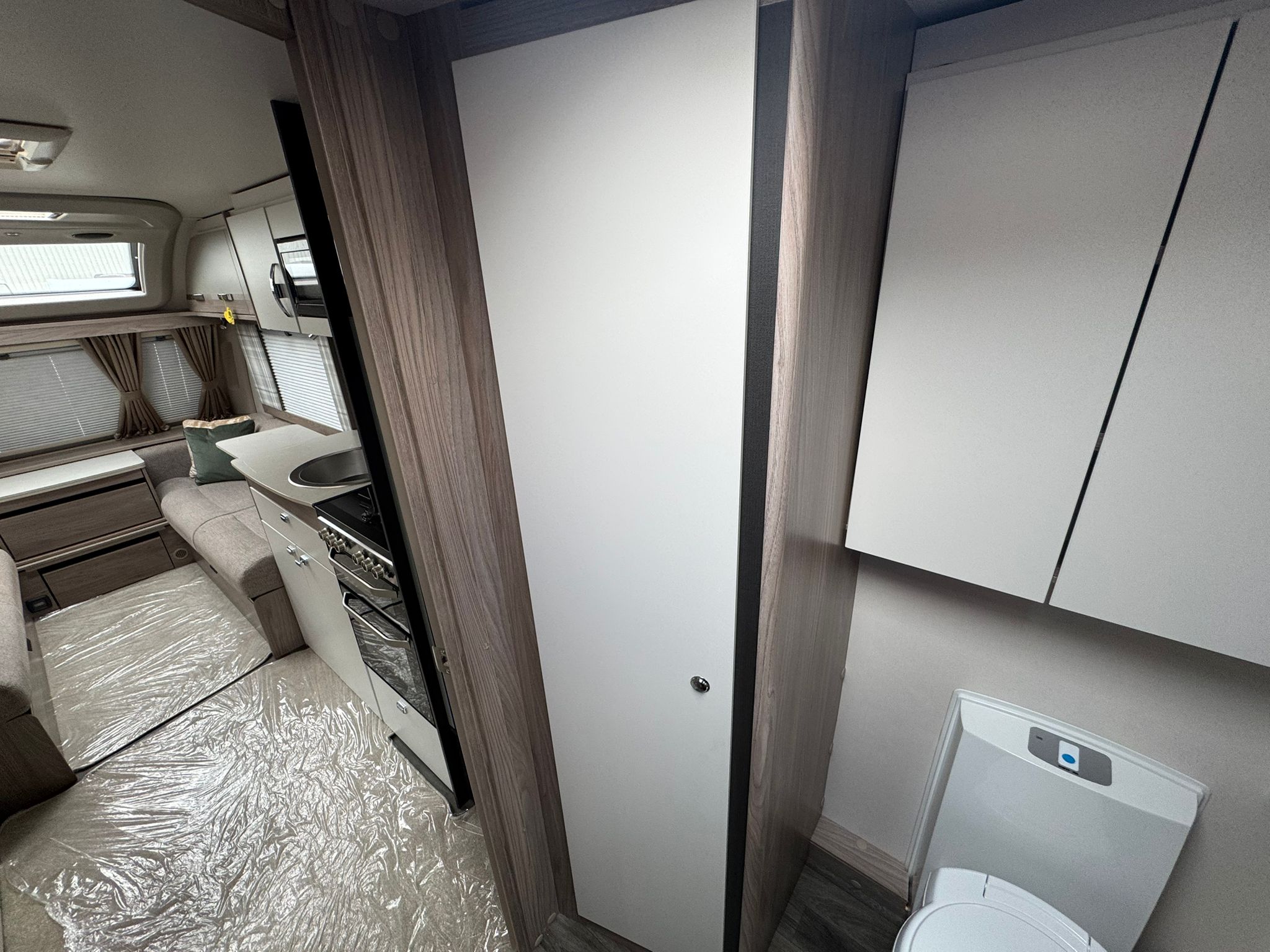 Swift Challenger SE 480- 2023 Caravan - Image 89