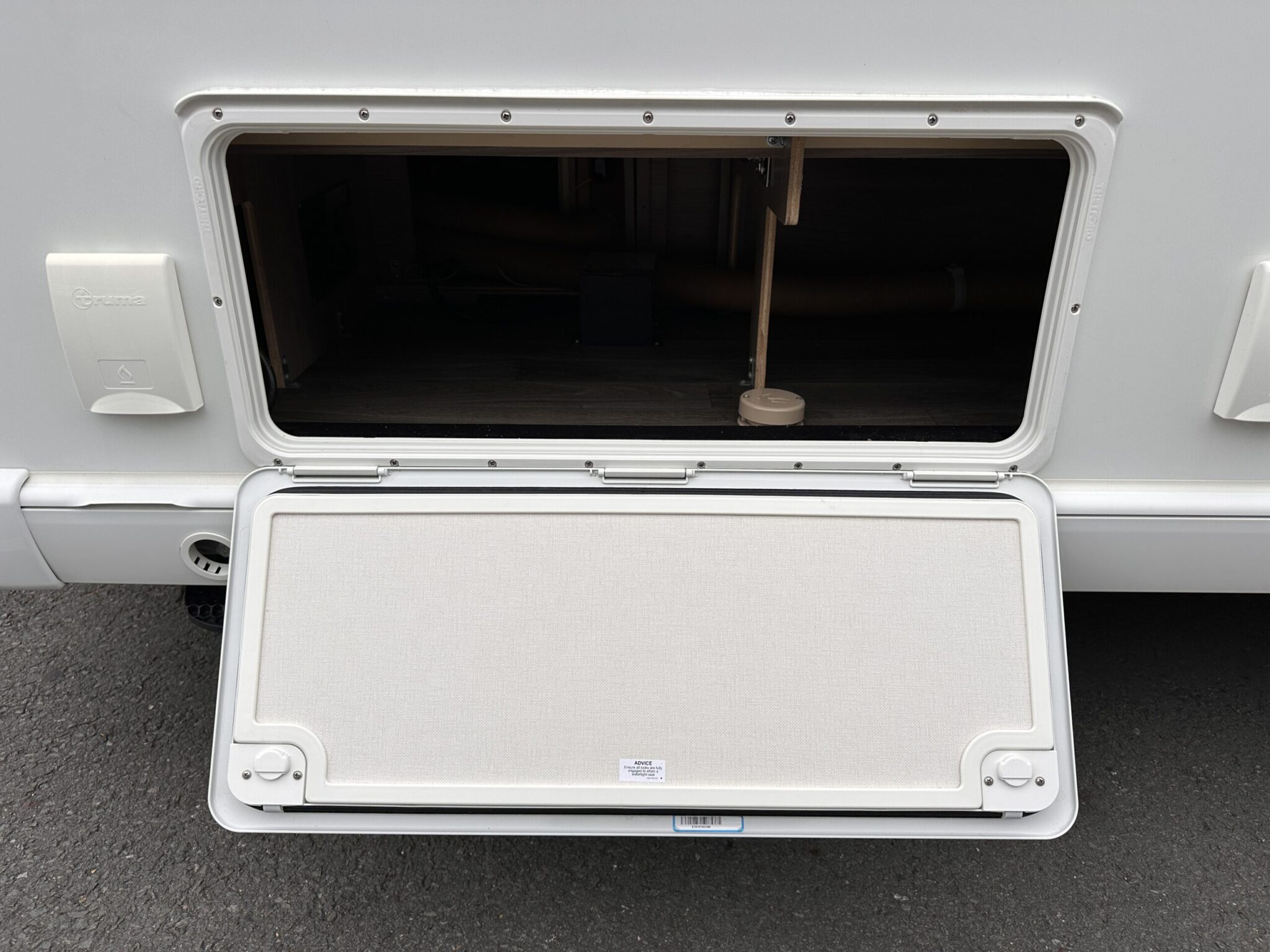 Swift Charisma 580 Grande- 2023 Caravan - Image 14