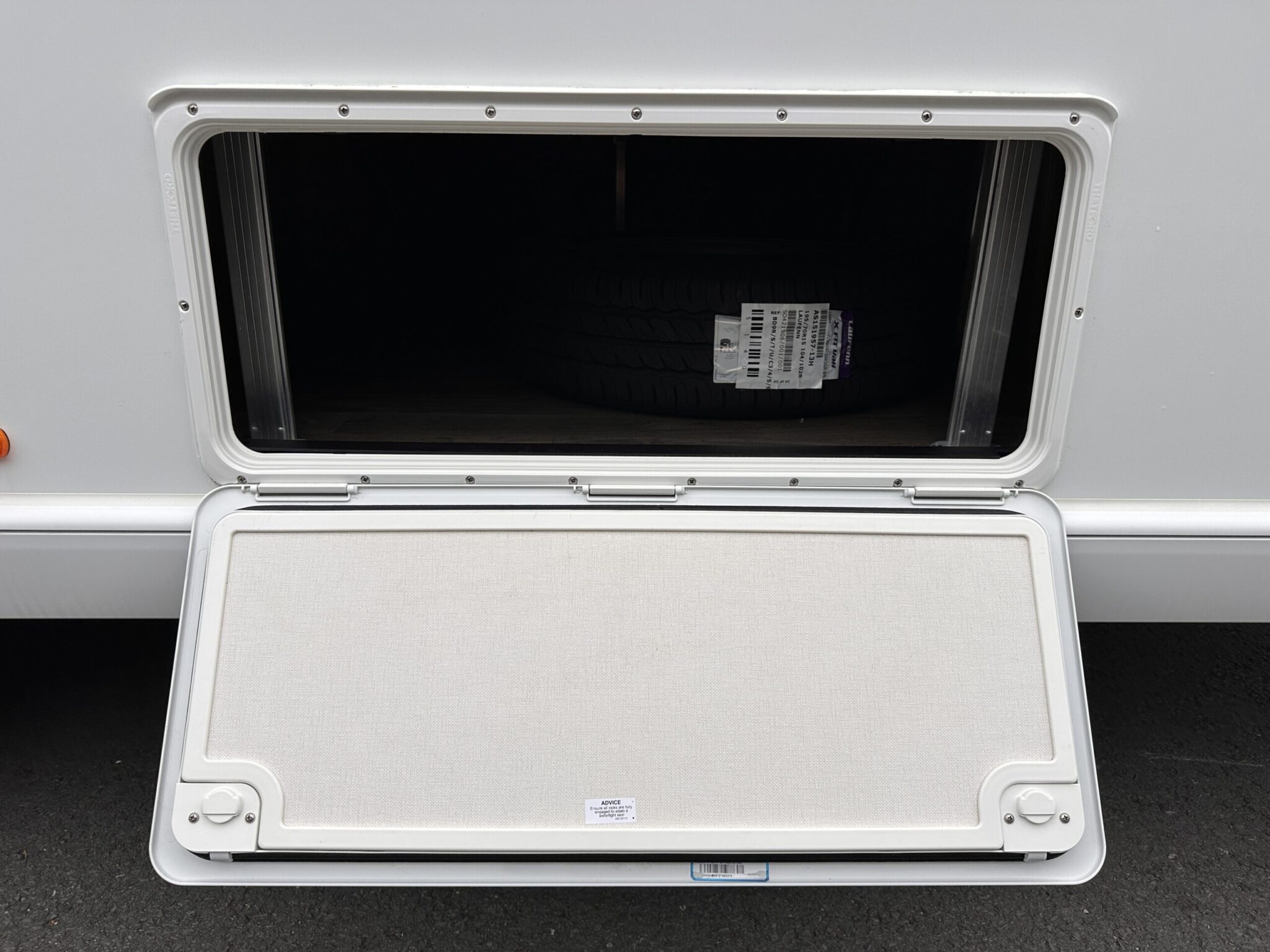 Swift Charisma 580 Grande- 2023 Caravan - Image 27