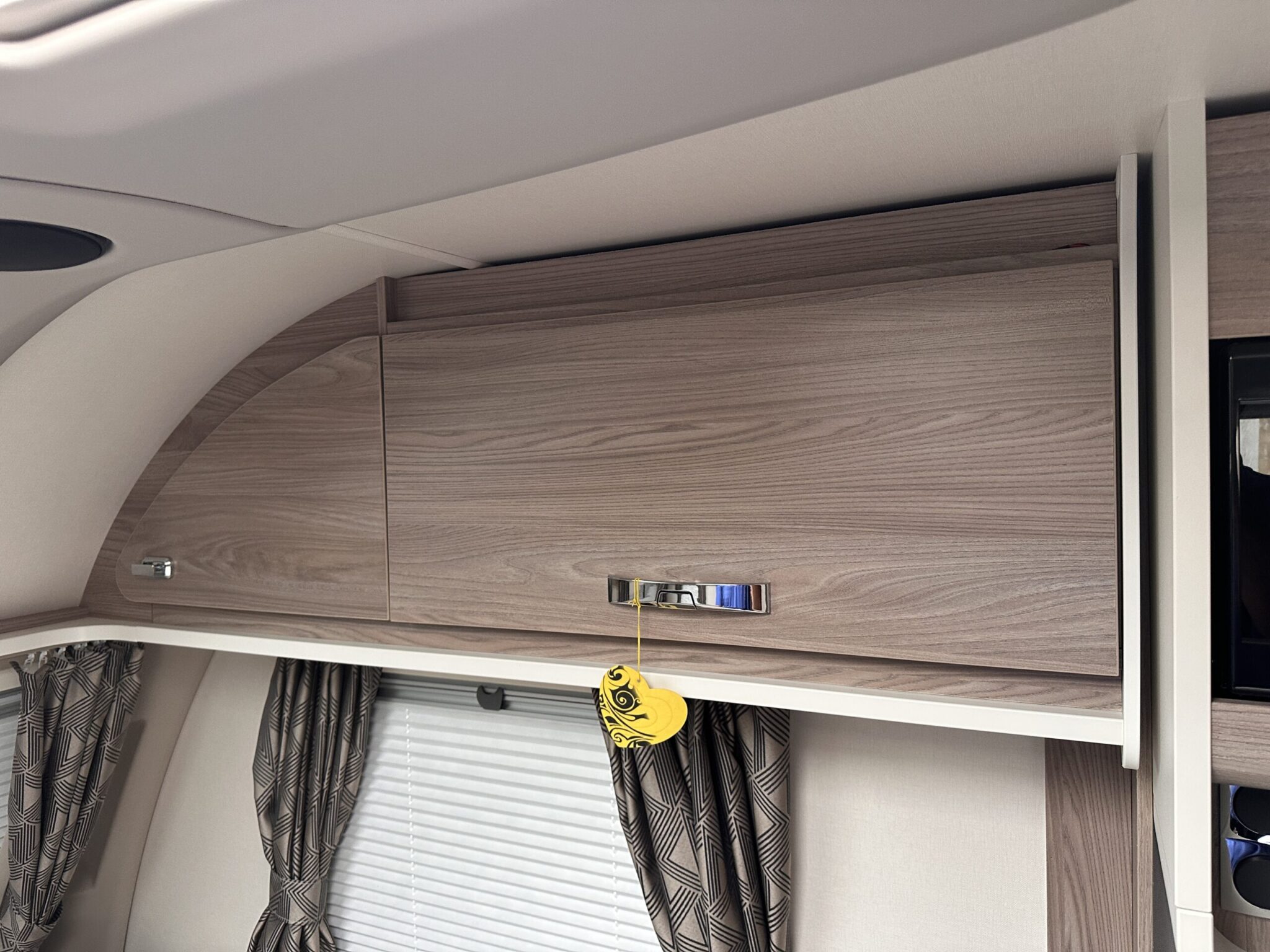 Swift Charisma 580 Grande- 2023 Caravan - Image 45