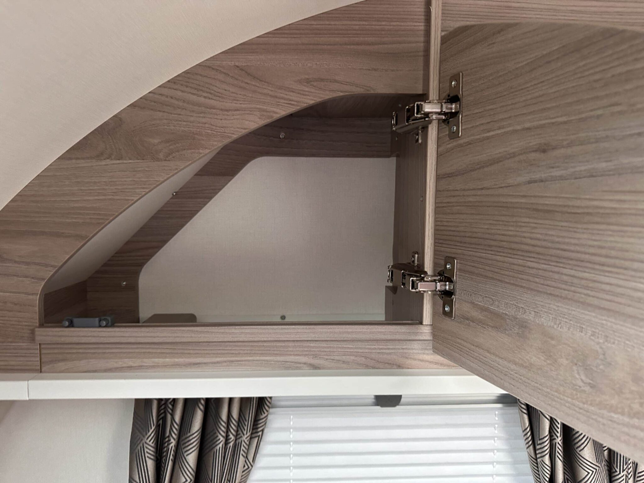 Swift Charisma 580 Grande- 2023 Caravan - Image 47