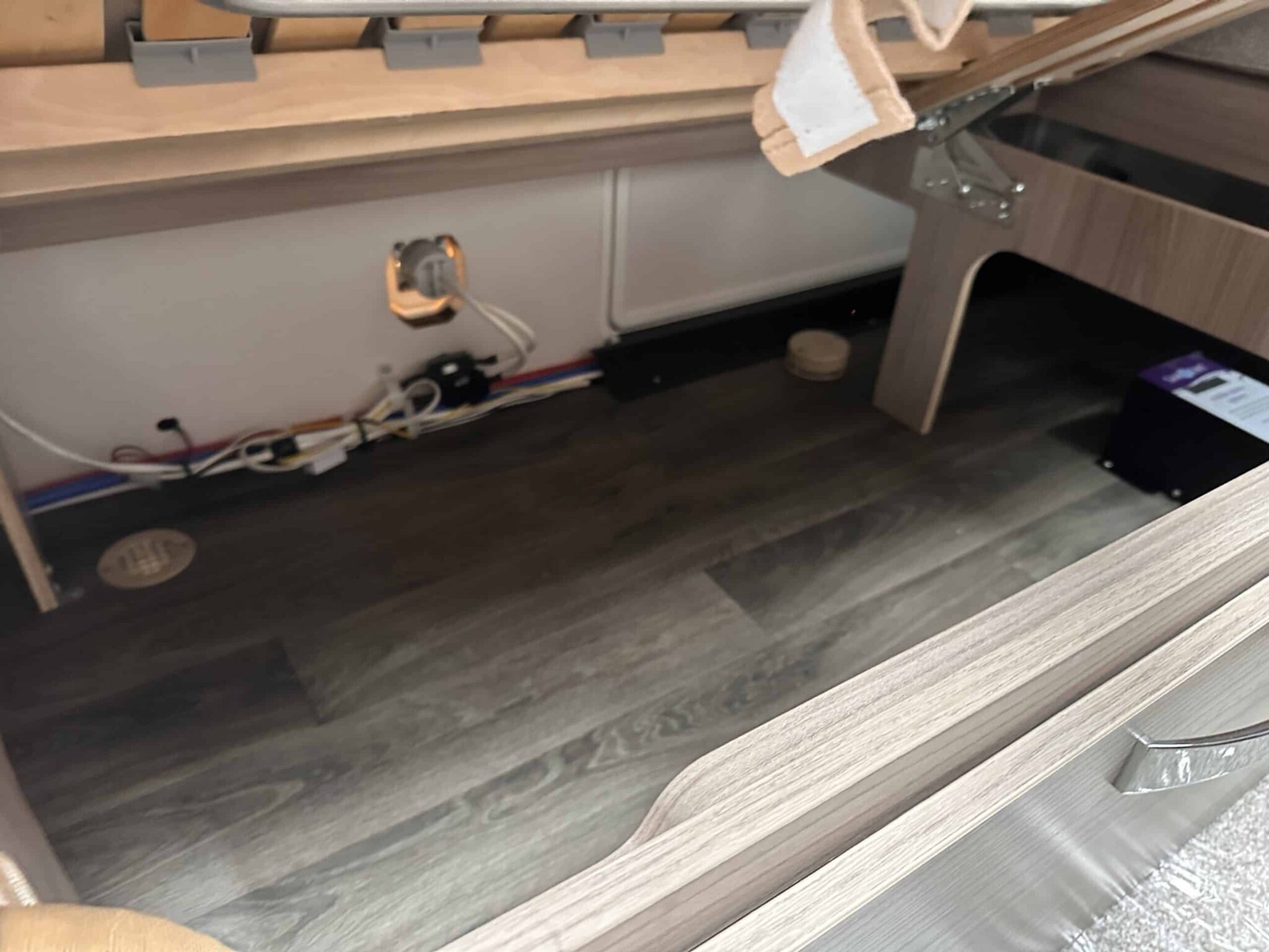 Swift Charisma 580 Grande- 2023 Caravan - Image 52