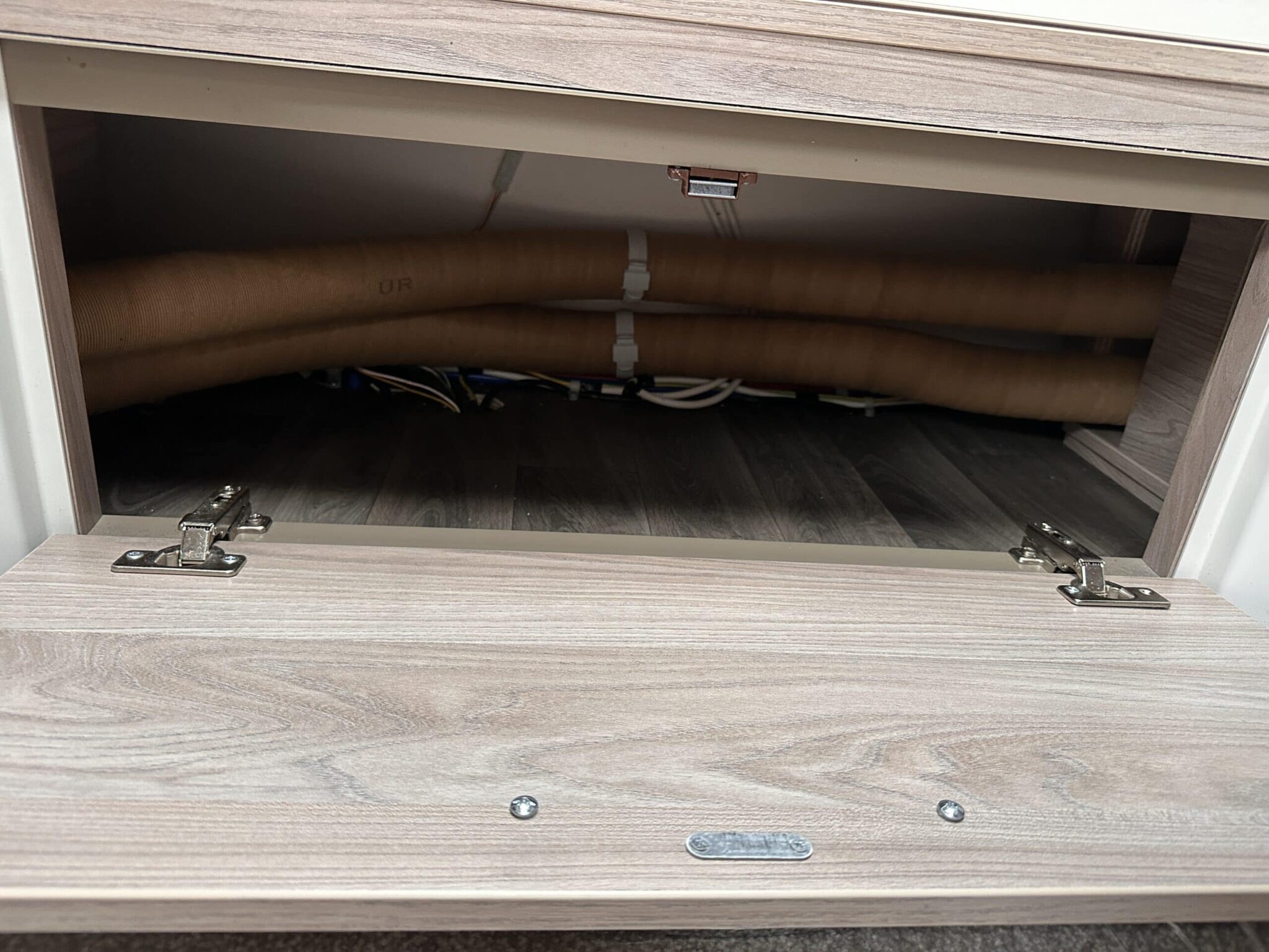 Swift Charisma 580 Grande- 2023 Caravan - Image 55