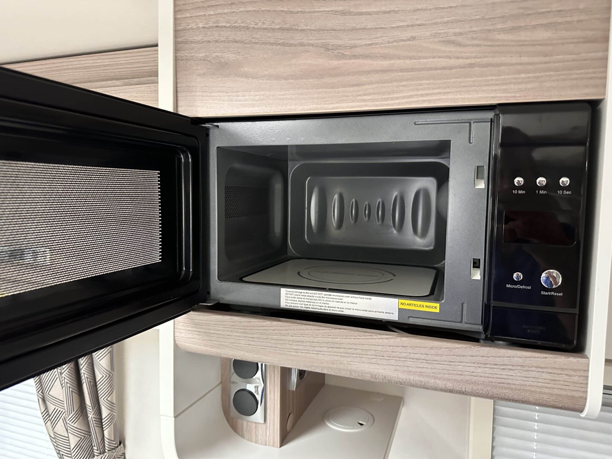 Swift Charisma 580 Grande- 2023 Caravan - Image 62