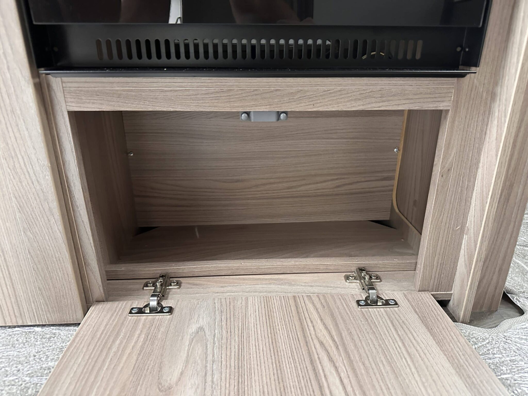 Swift Charisma 580 Grande- 2023 Caravan - Image 67