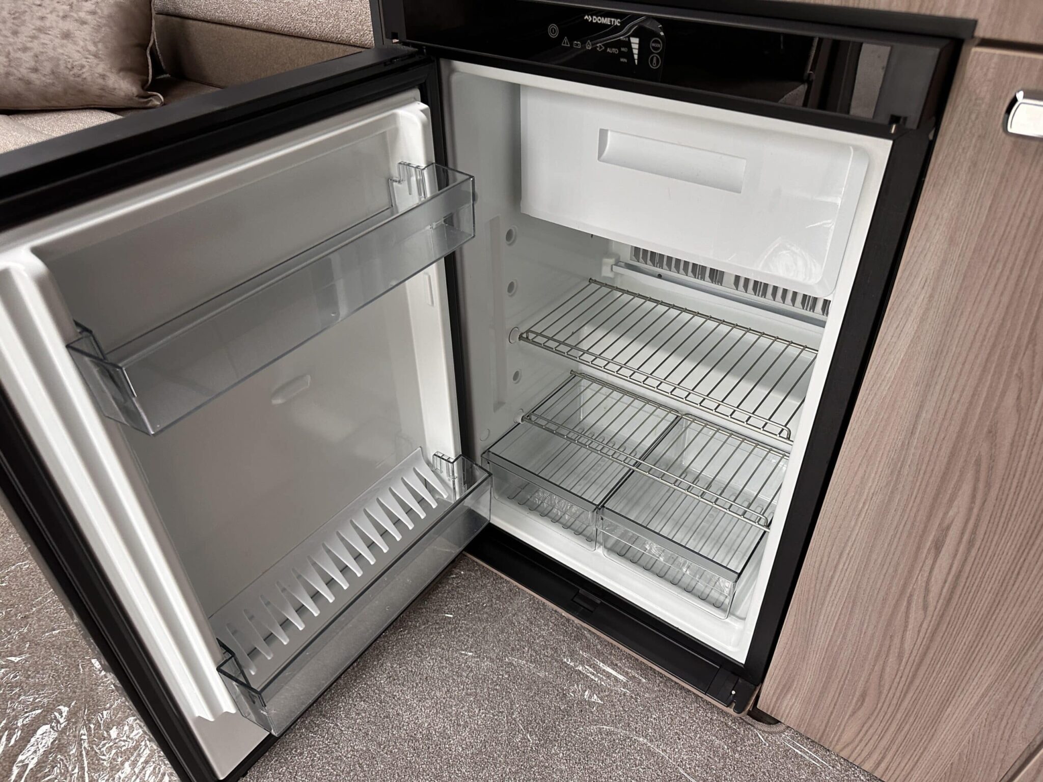 Swift Charisma 580 Grande- 2023 Caravan - Image 69