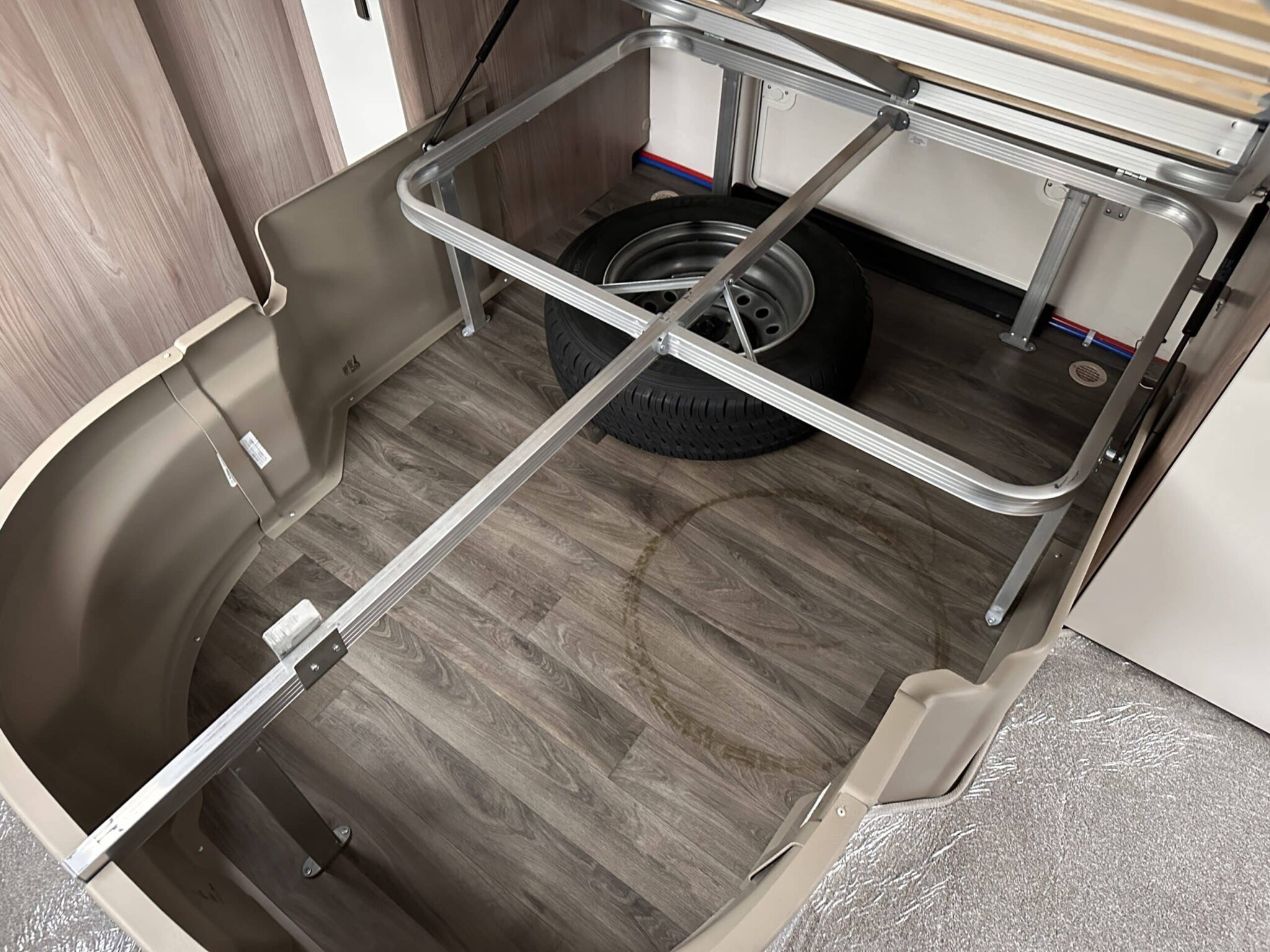 Swift Charisma 580 Grande- 2023 Caravan - Image 82