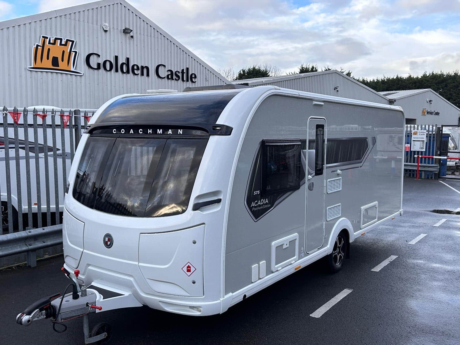 Coachman Acadia Platinum Edition 575- 2023 Caravan