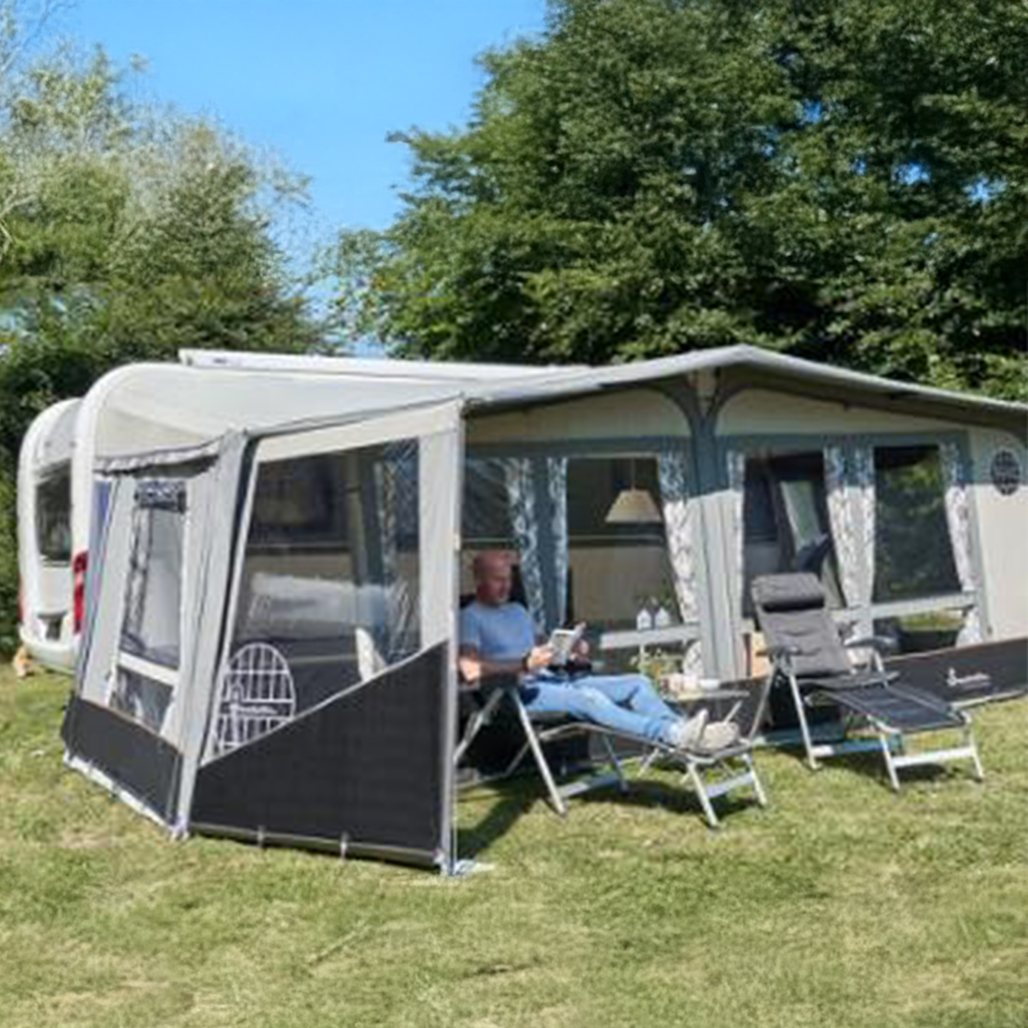 Isabella Chair Footrest