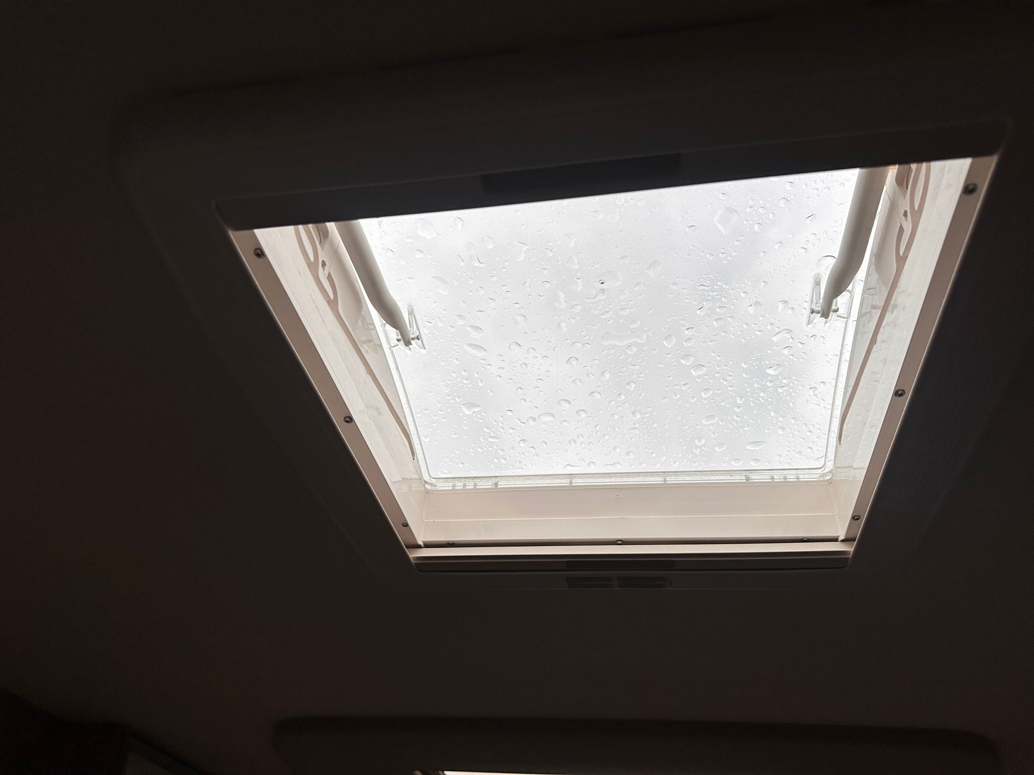 Swift Challenger 580- 2022 Caravans - Image 19