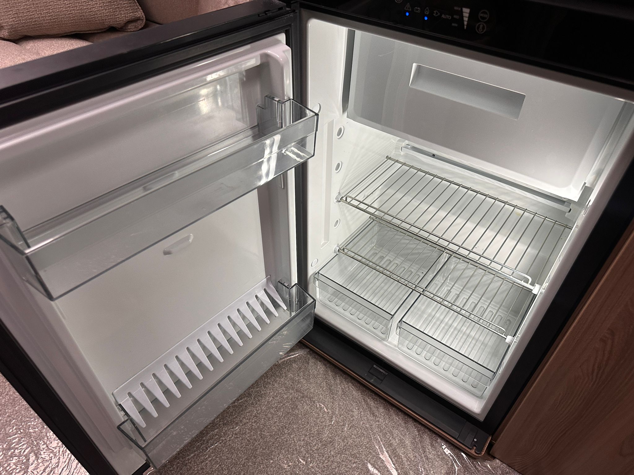 Swift Challenger 580- 2022 Caravans - Image 37