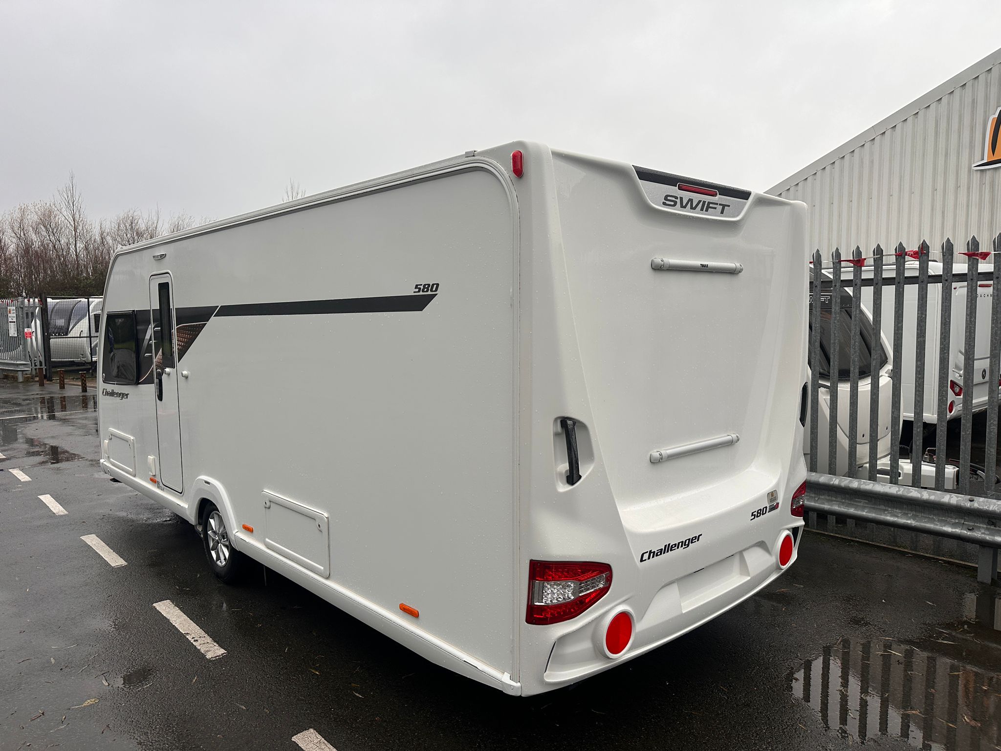 Swift Challenger 580- 2022 Caravans - Image 5