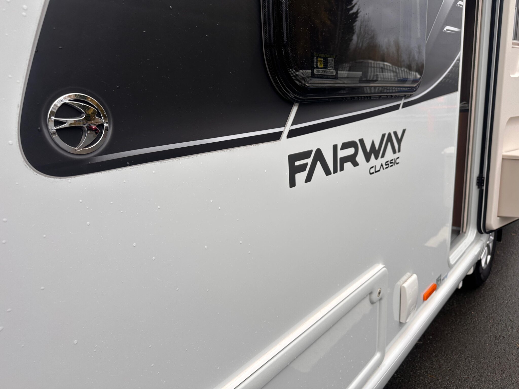 Swift Fairway 560- 2022 Caravans - Image 19