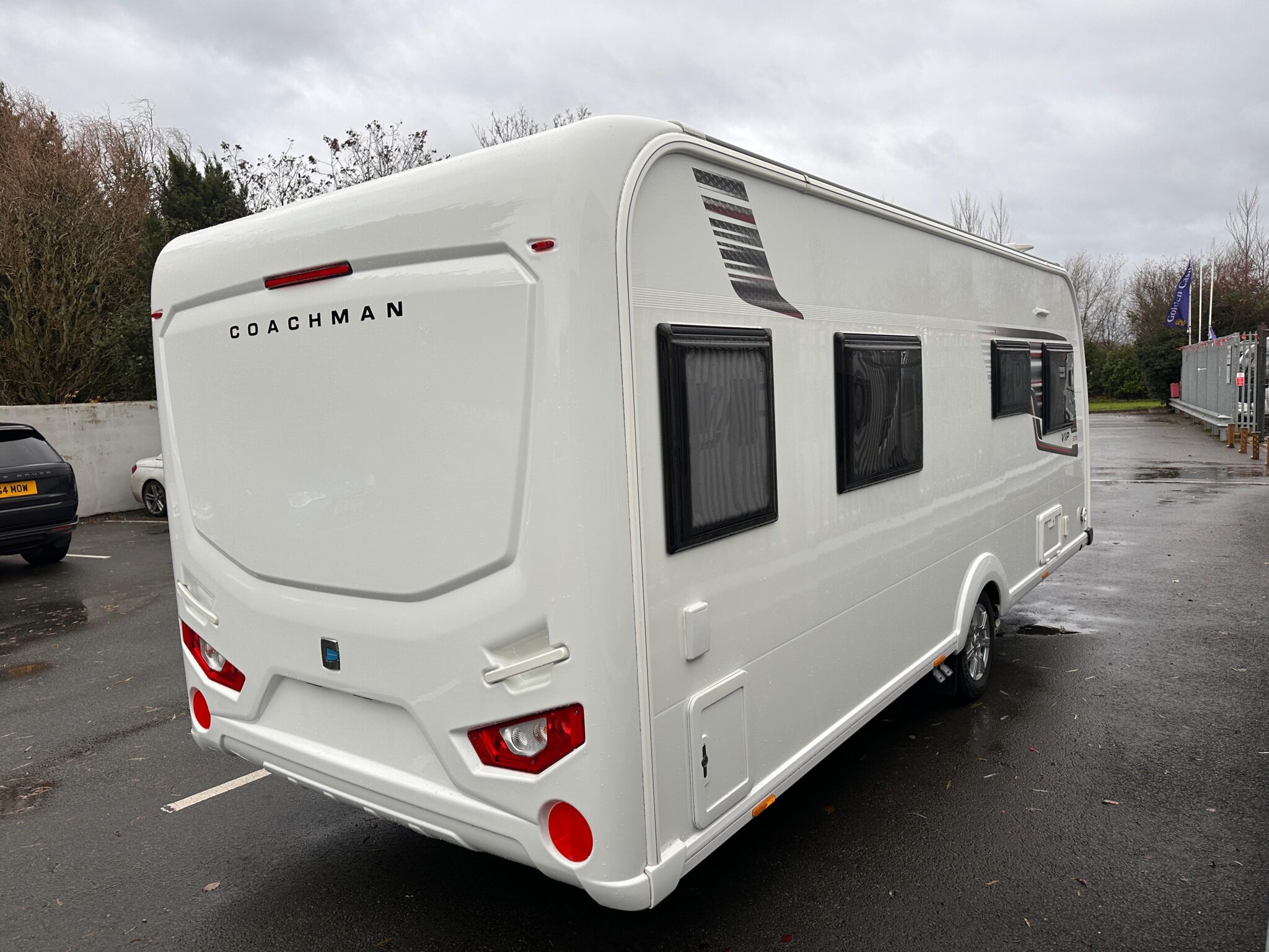 Coachman VIP 575- 2018 Caravan - Image 3