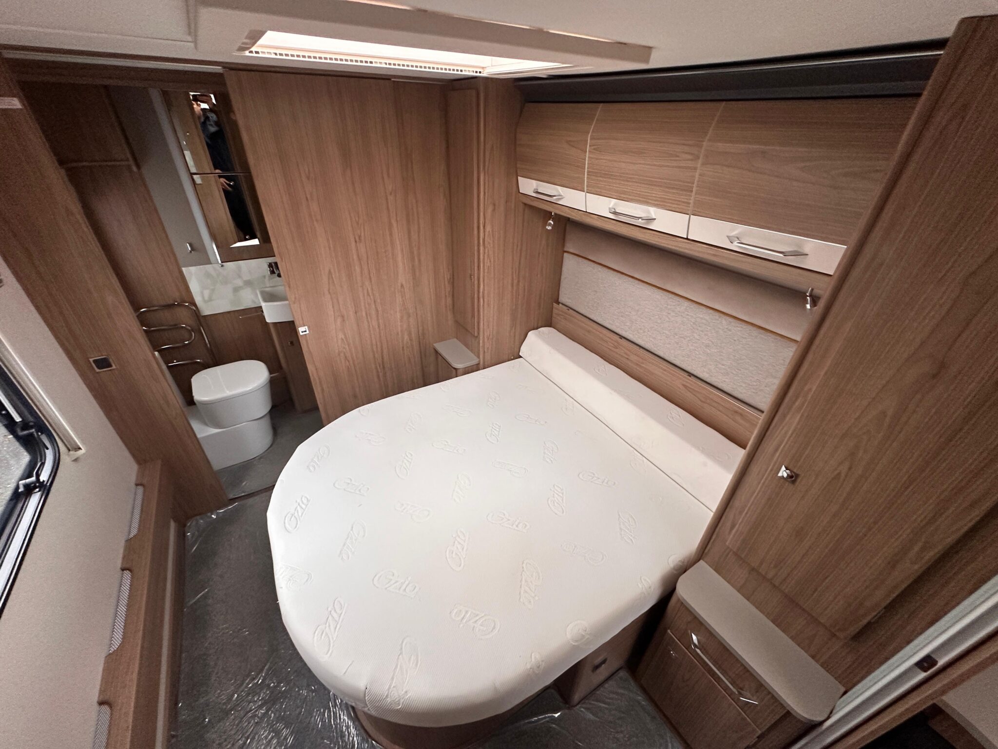 Coachman VIP 575- 2018 Caravan - Image 18