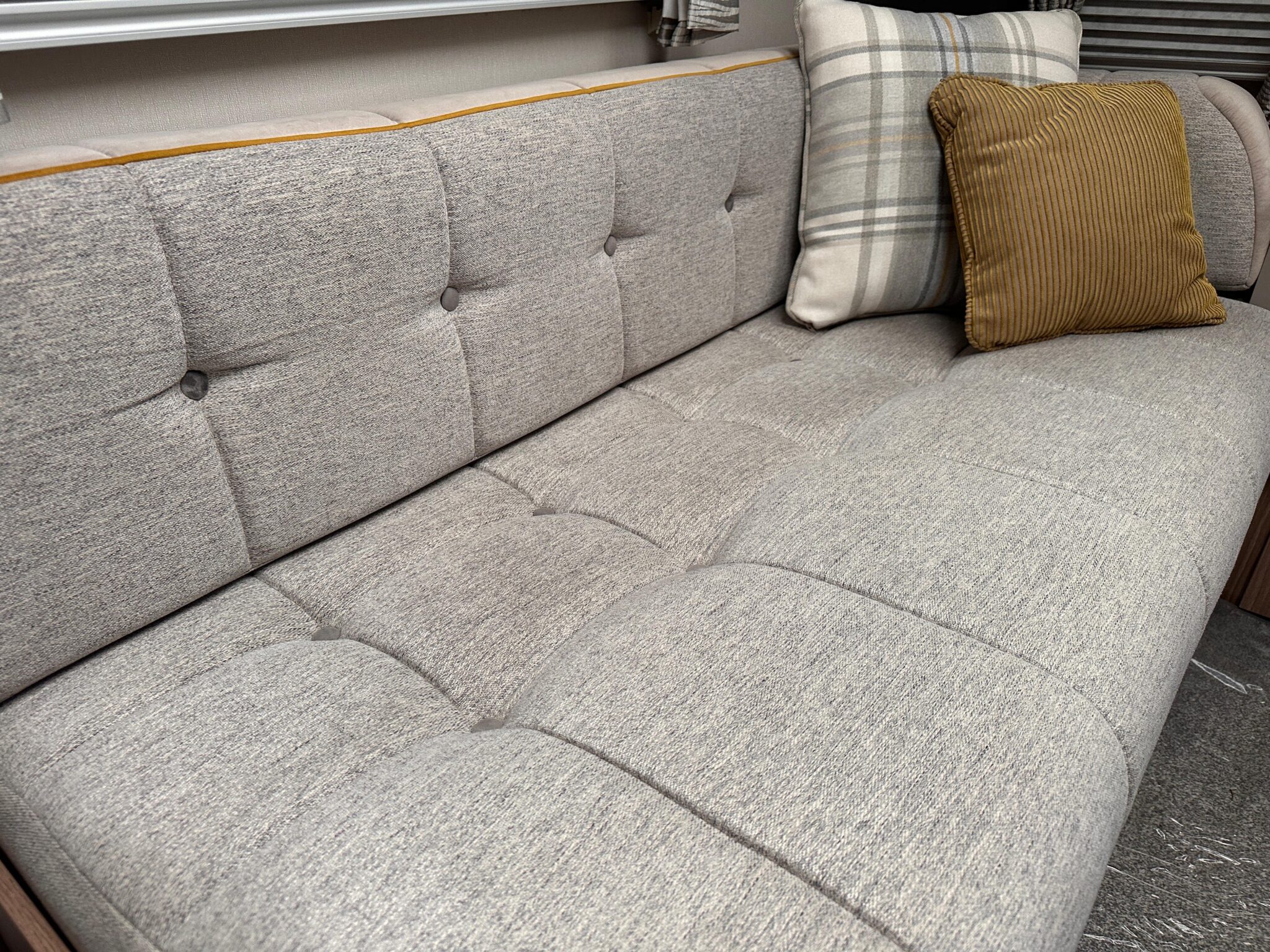 Coachman VIP 575- 2018 Caravan - Image 22