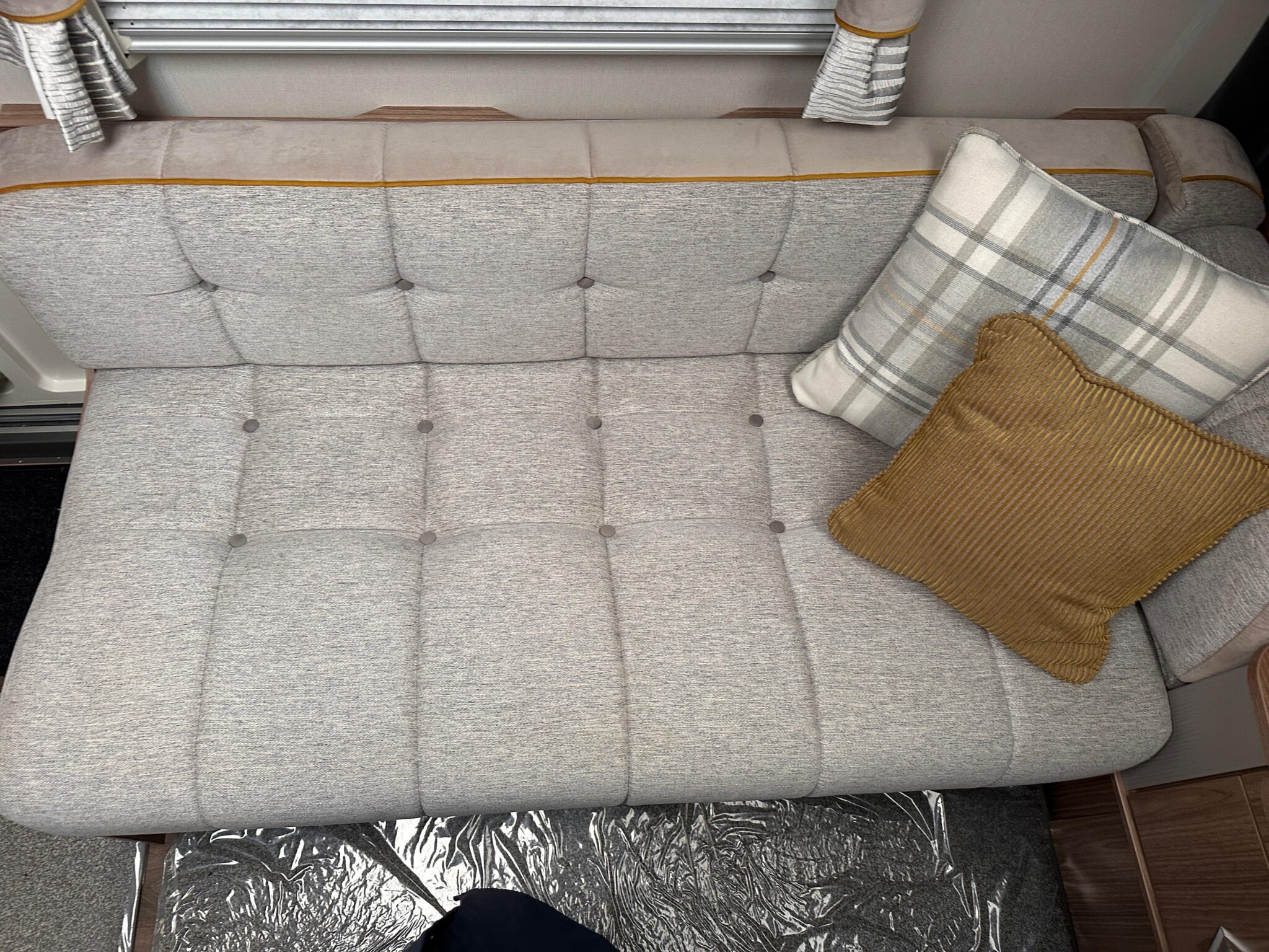 Coachman VIP 575- 2018 Caravan - Image 24