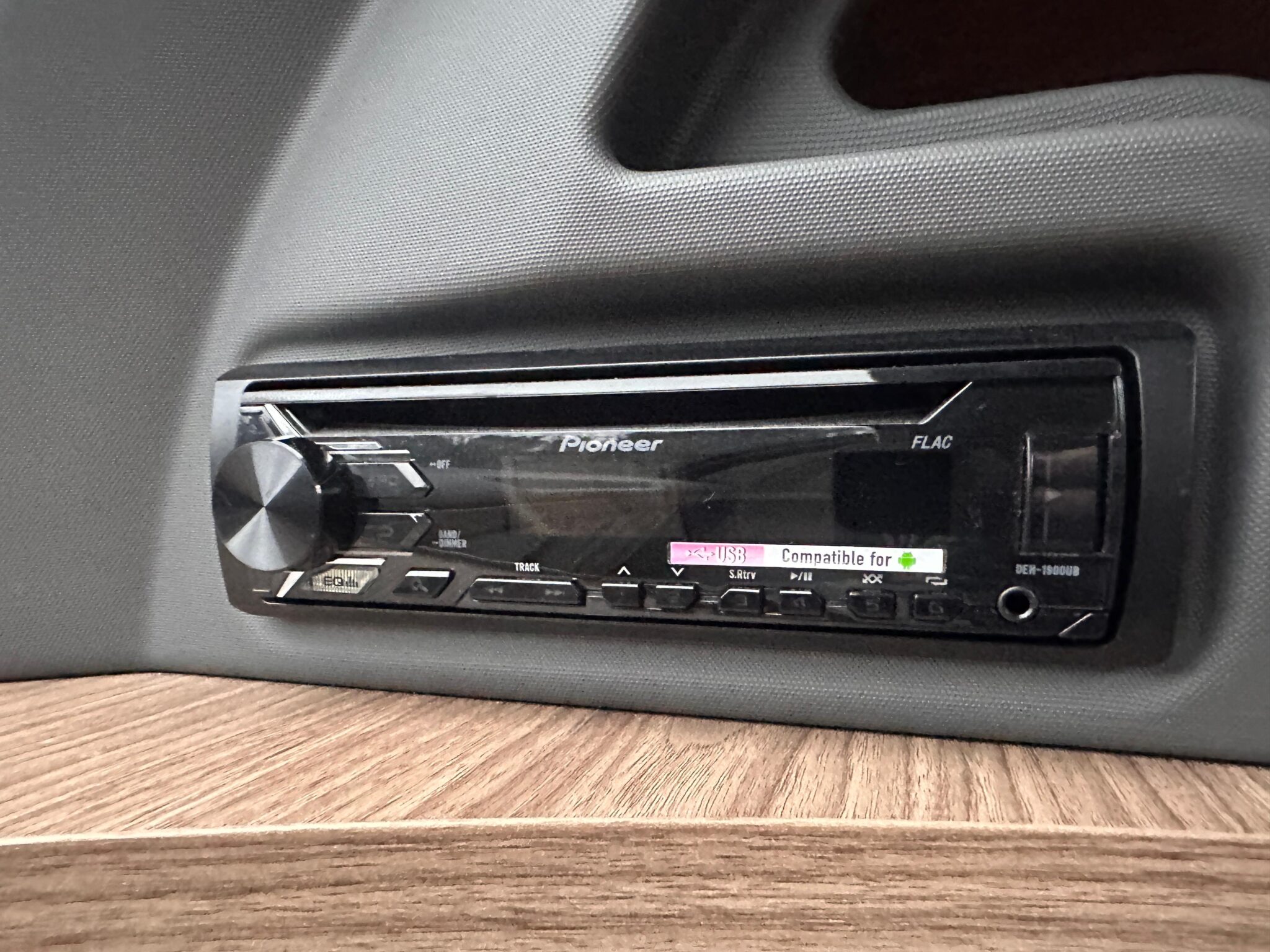 Coachman VIP 575- 2018 Caravan - Image 27