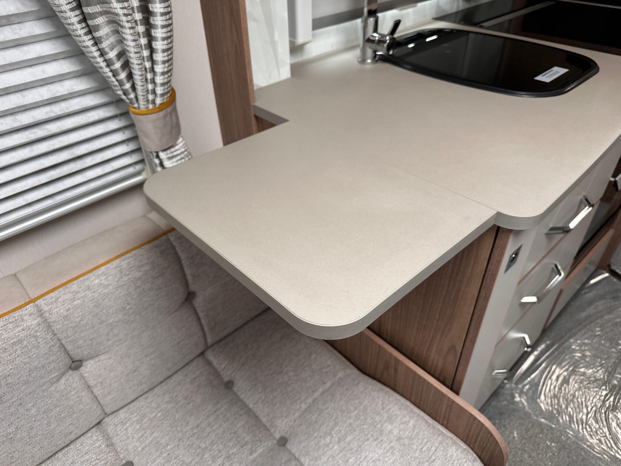 Coachman VIP 575- 2018 Caravan - Image 31