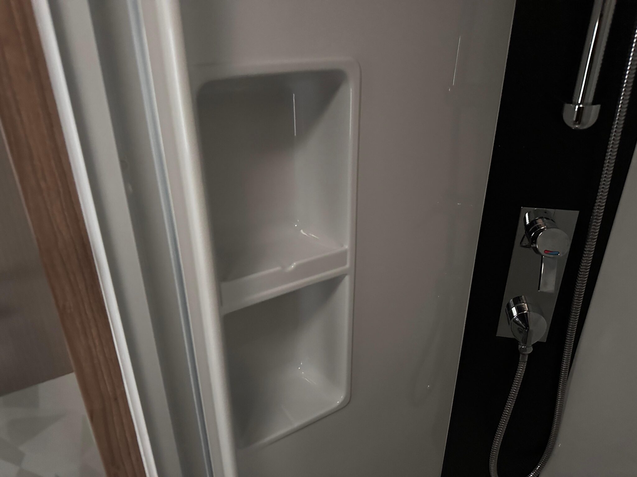 Coachman VIP 575- 2018 Caravan - Image 55