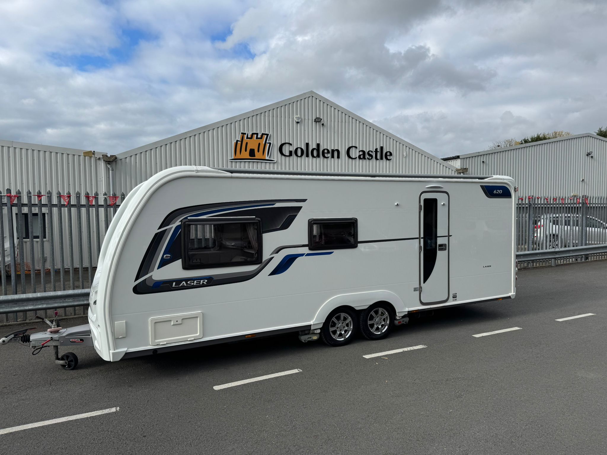 Coachman Laser 620- 2016 Caravan - Image 8
