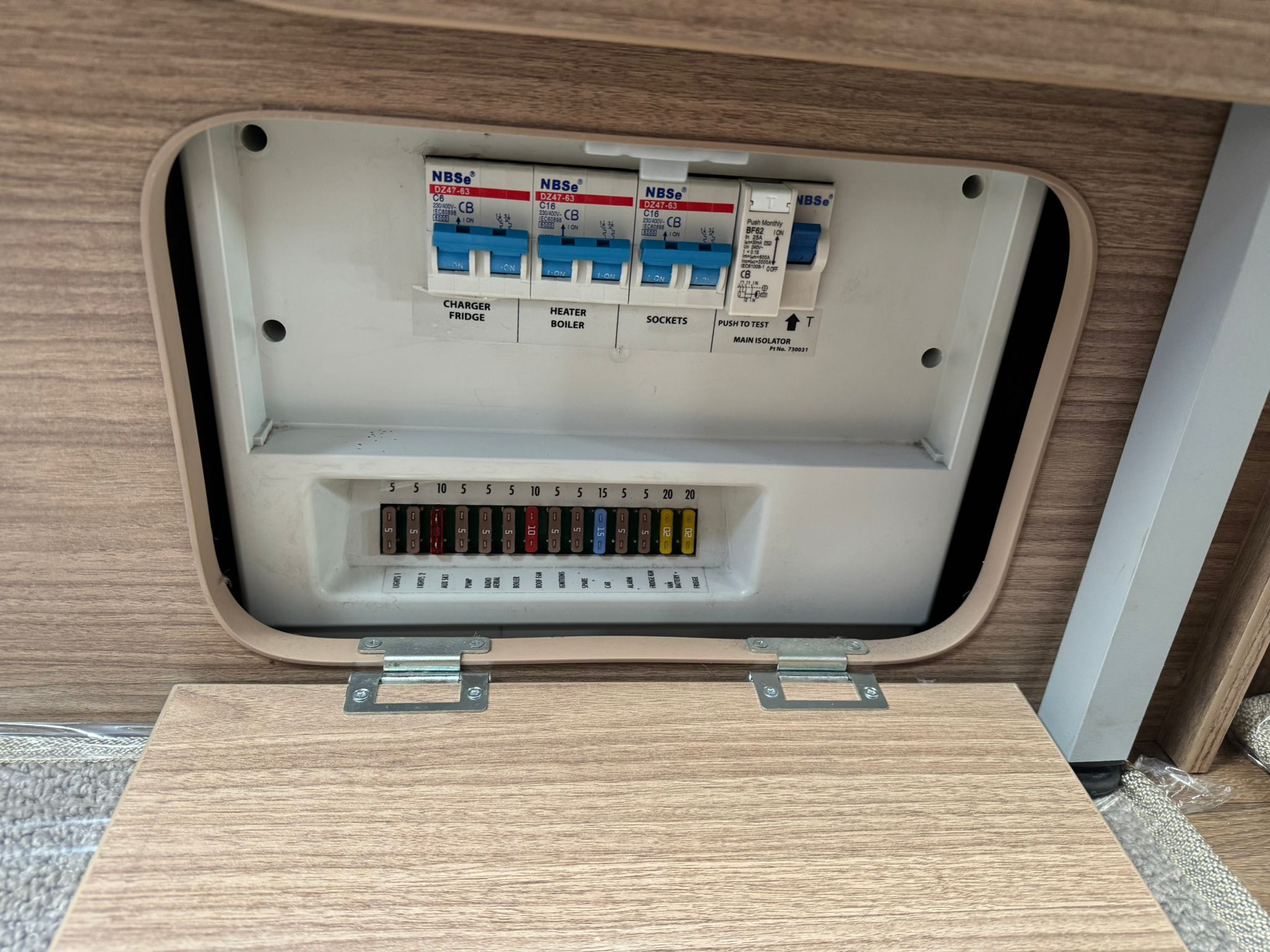 Coachman Laser 620- 2016 Caravan - Image 58